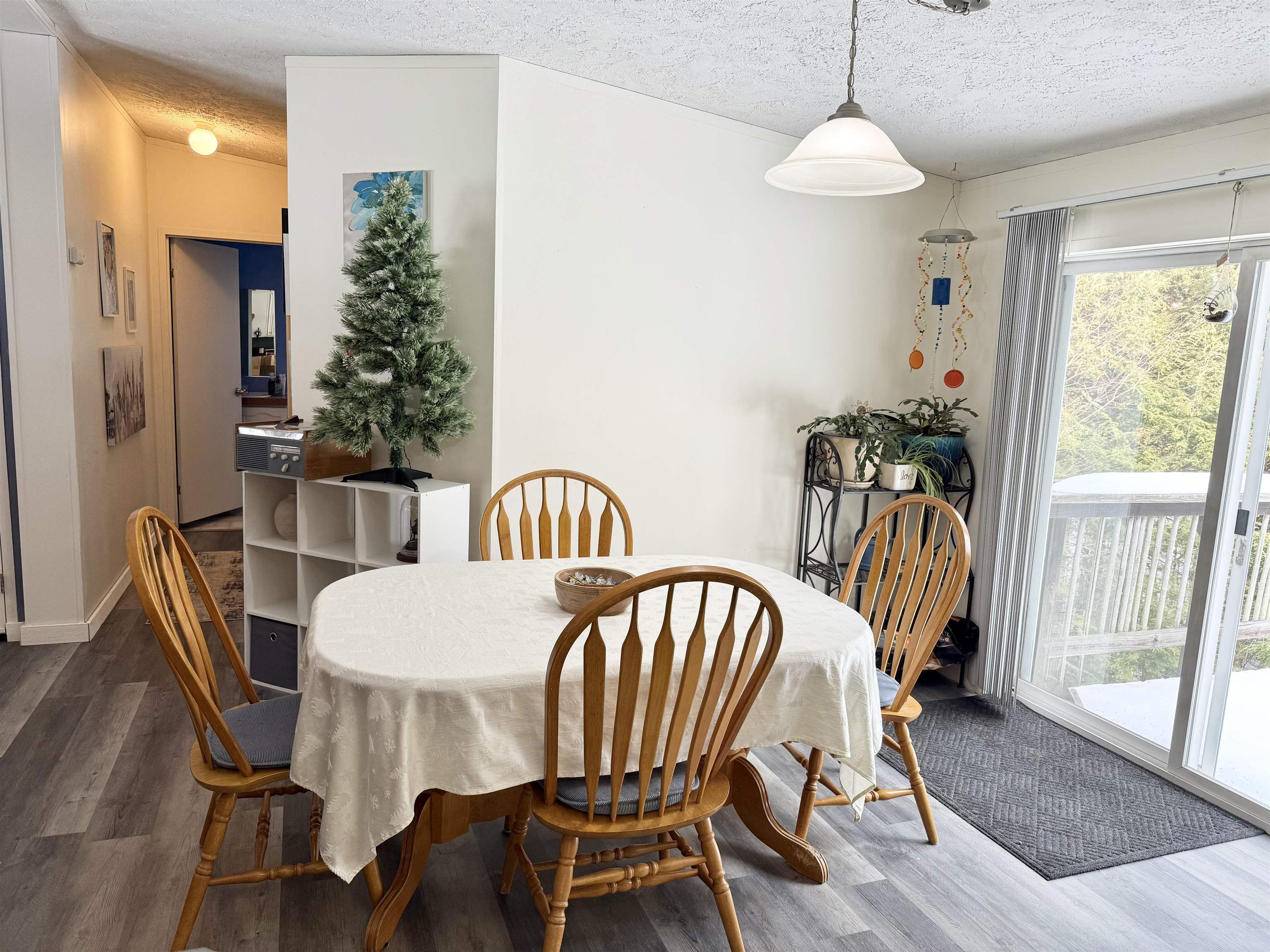 85 Breezy Acres Drive