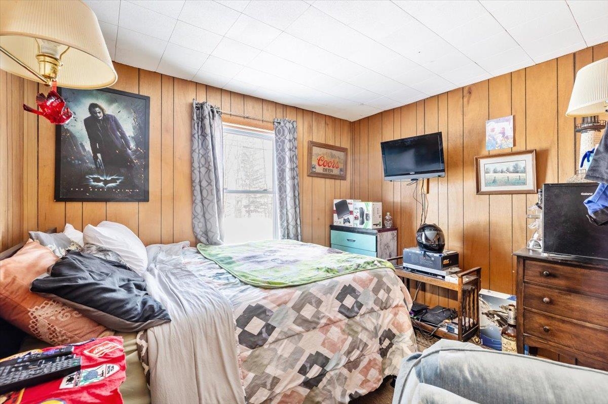 91 Hathaway Inn Drive