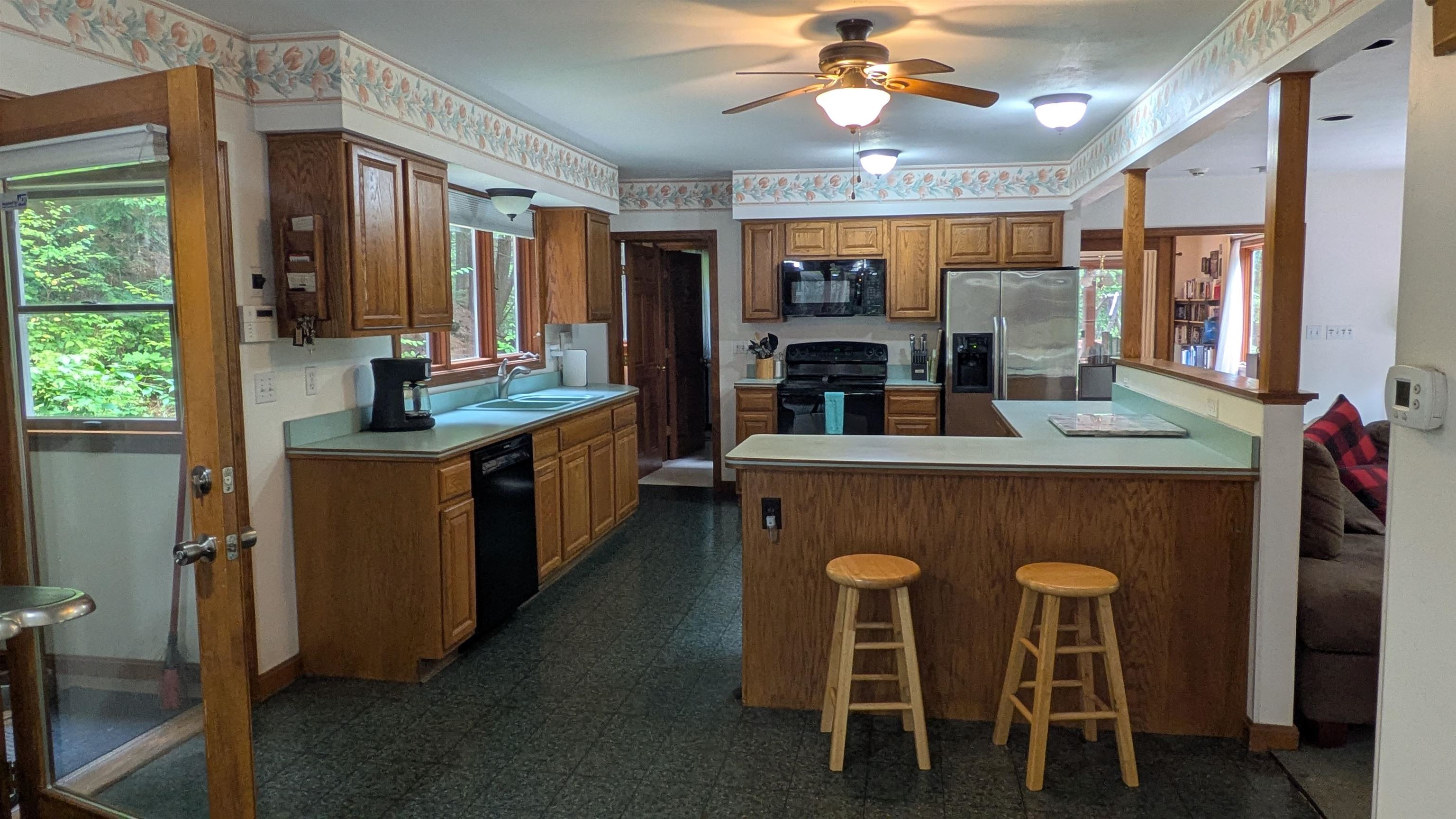 34 Hubbard Grove Road