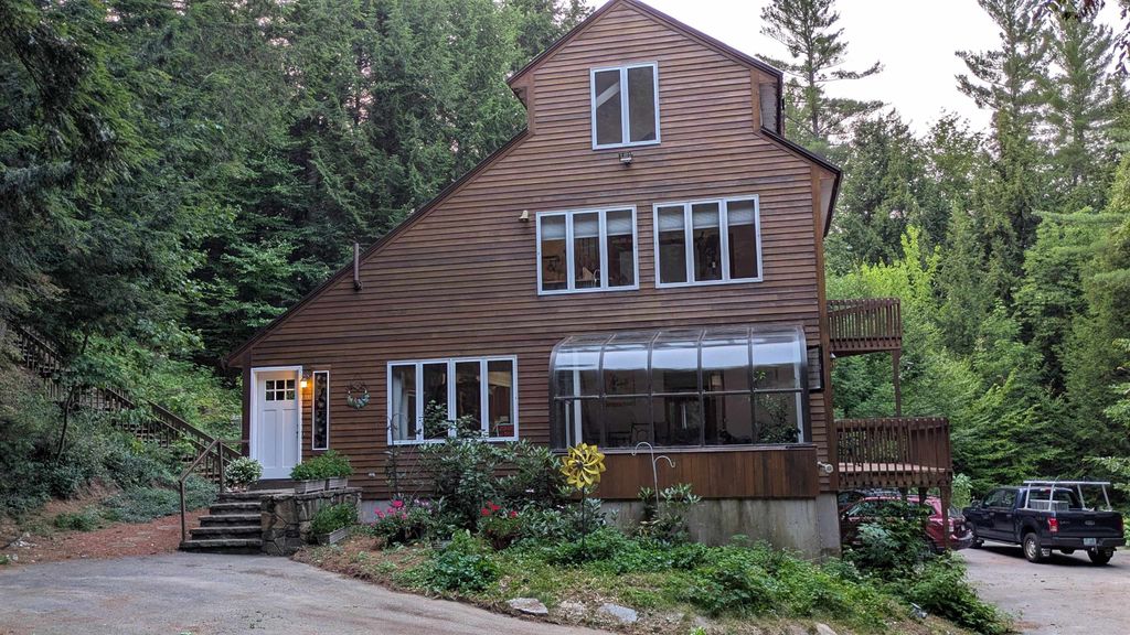 Photo of 34 Hubbard Grove Road, Shelburne, NH 03581 (MLS # 5086339)