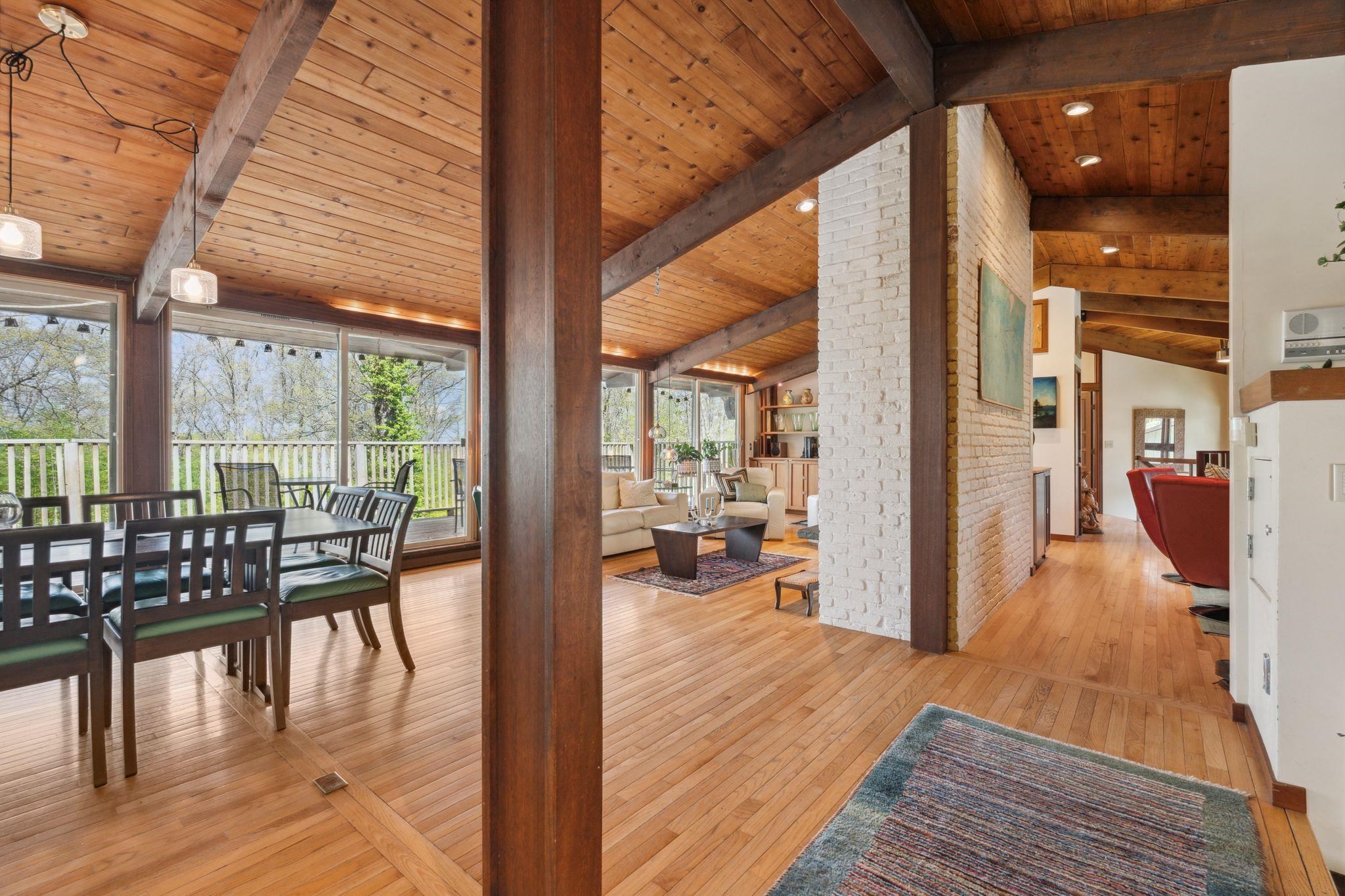 Hanover, New Hampshire 03755, United States, 4 Bedrooms Bedrooms, ,4 BathroomsBathrooms,Residential,Active,133488