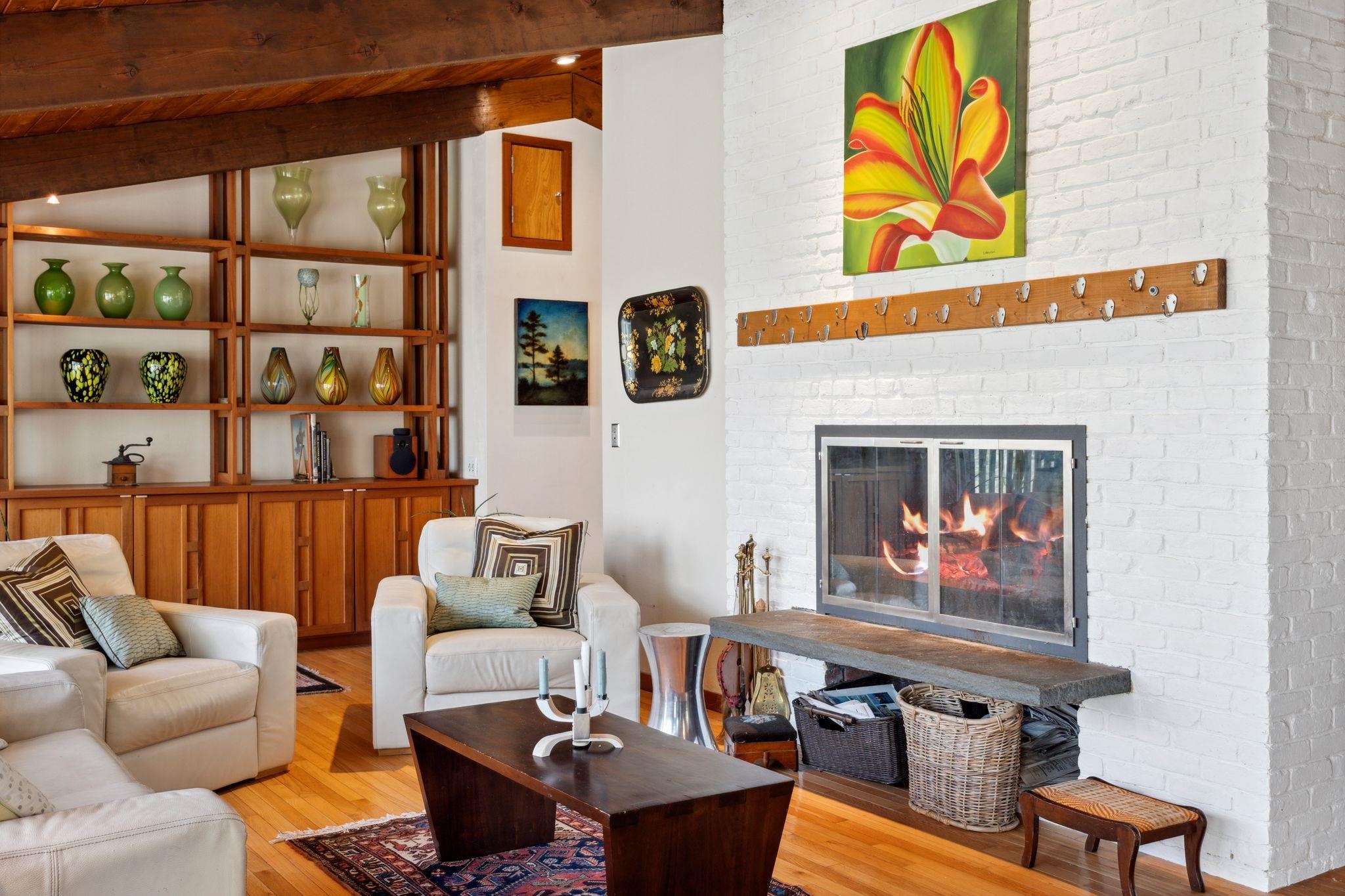 Hanover, New Hampshire 03755, United States, 4 Bedrooms Bedrooms, ,4 BathroomsBathrooms,Residential,Active,133488