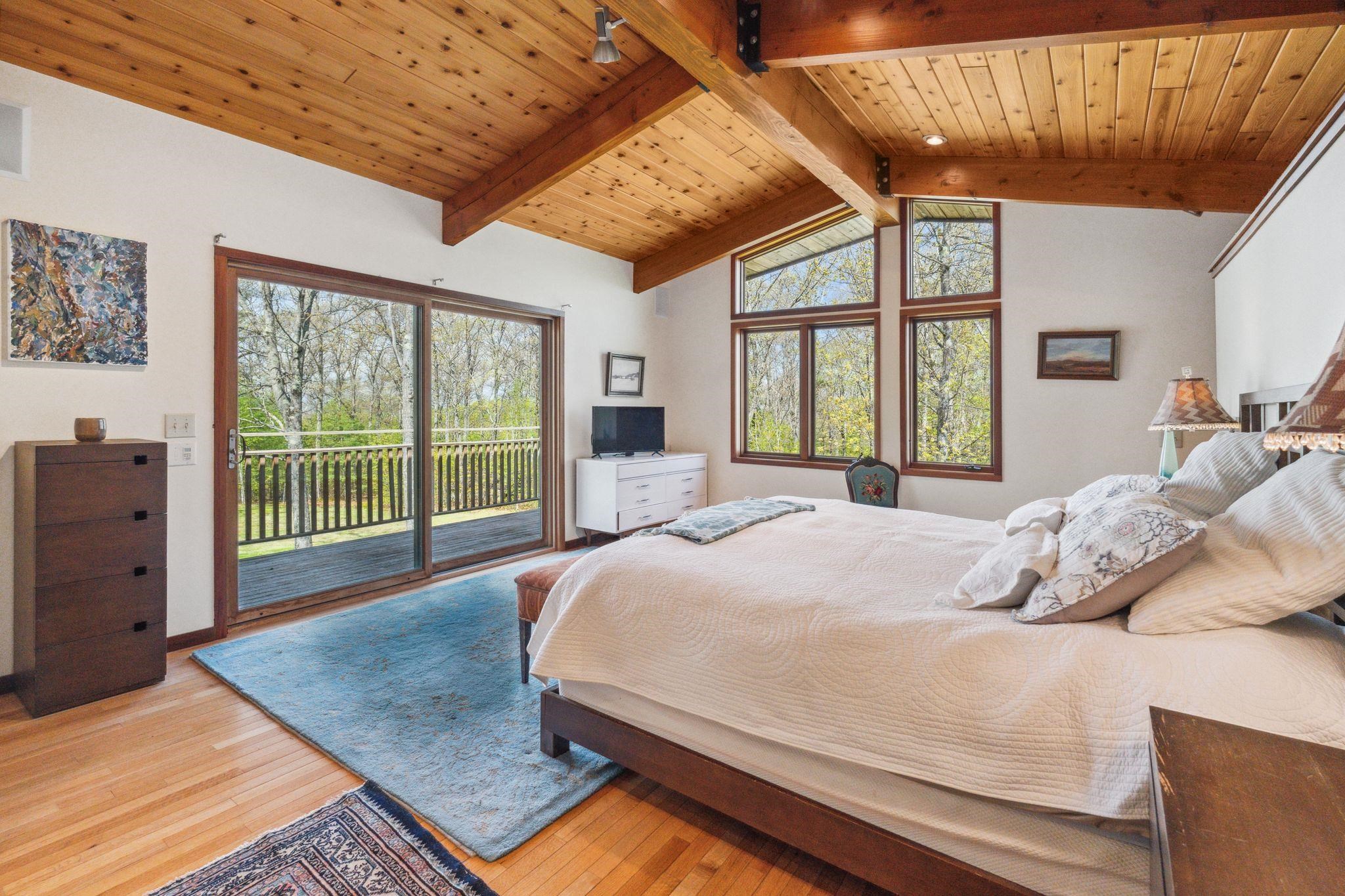 Hanover, New Hampshire 03755, United States, 4 Bedrooms Bedrooms, ,4 BathroomsBathrooms,Residential,Active,133488