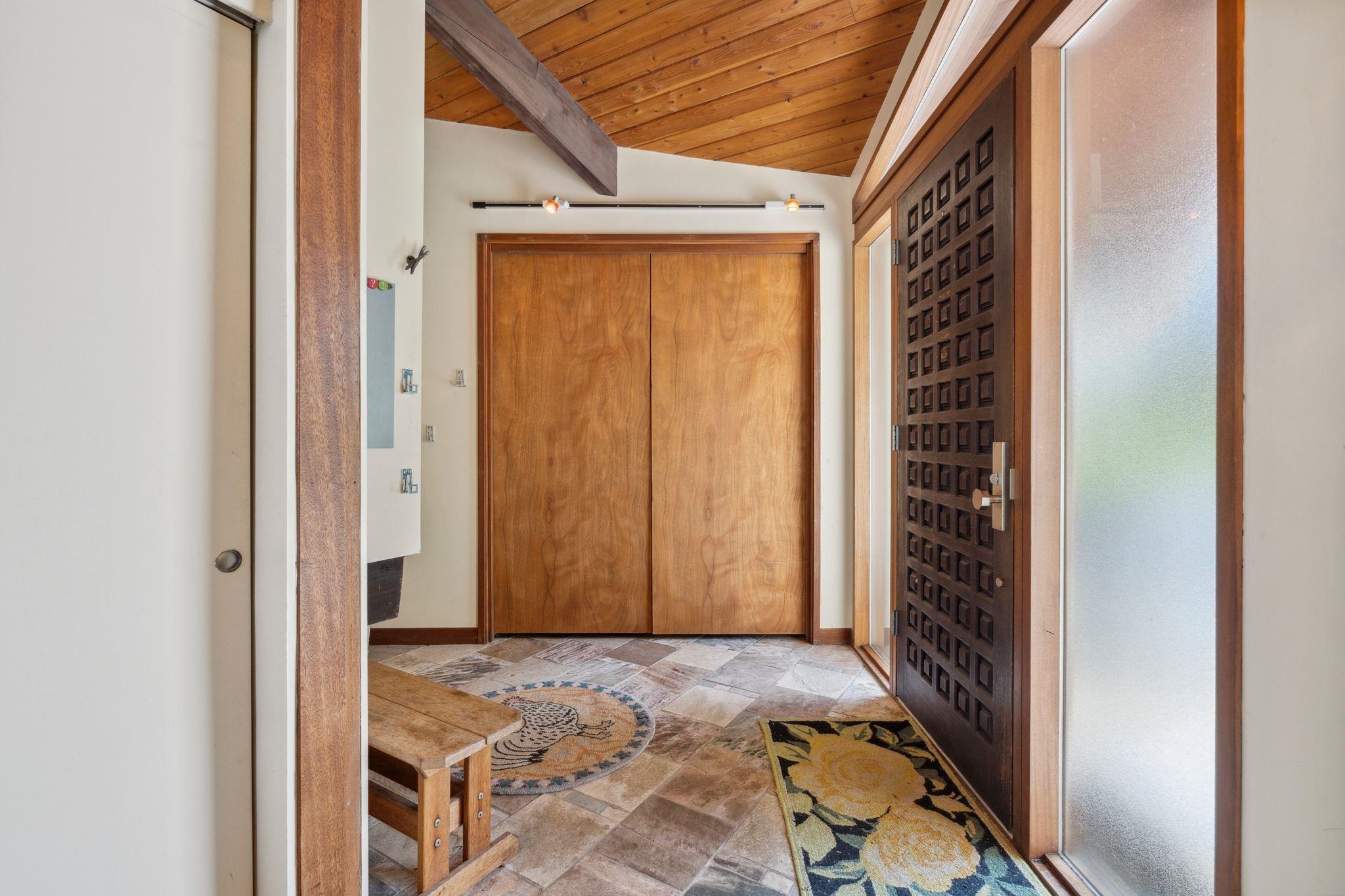 Hanover, New Hampshire 03755, United States, 4 Bedrooms Bedrooms, ,4 BathroomsBathrooms,Residential,Active,133488