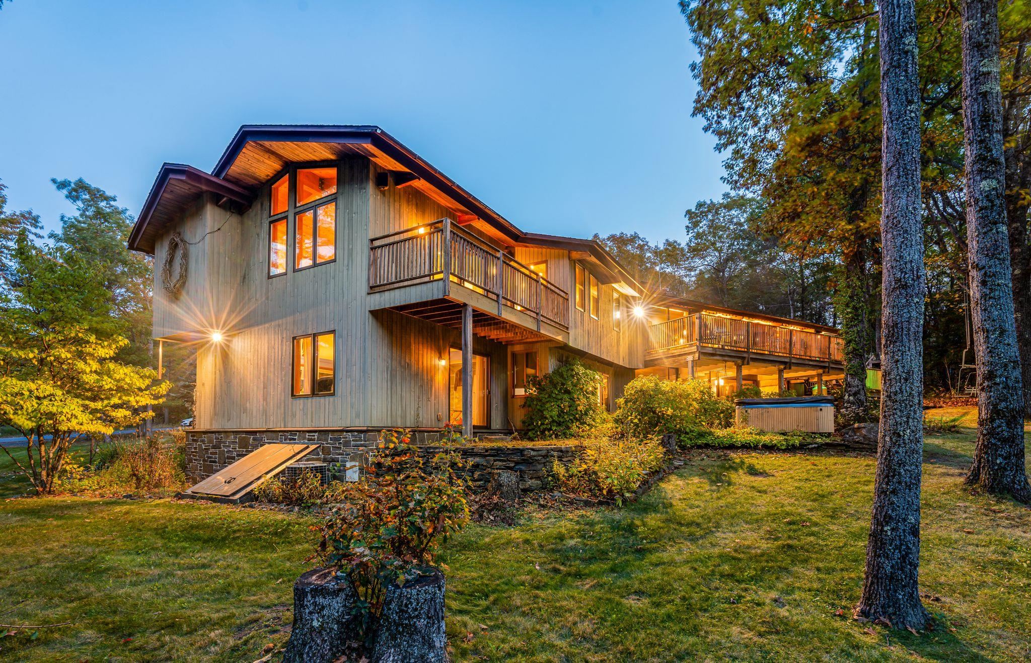 1 Lakeview Drive