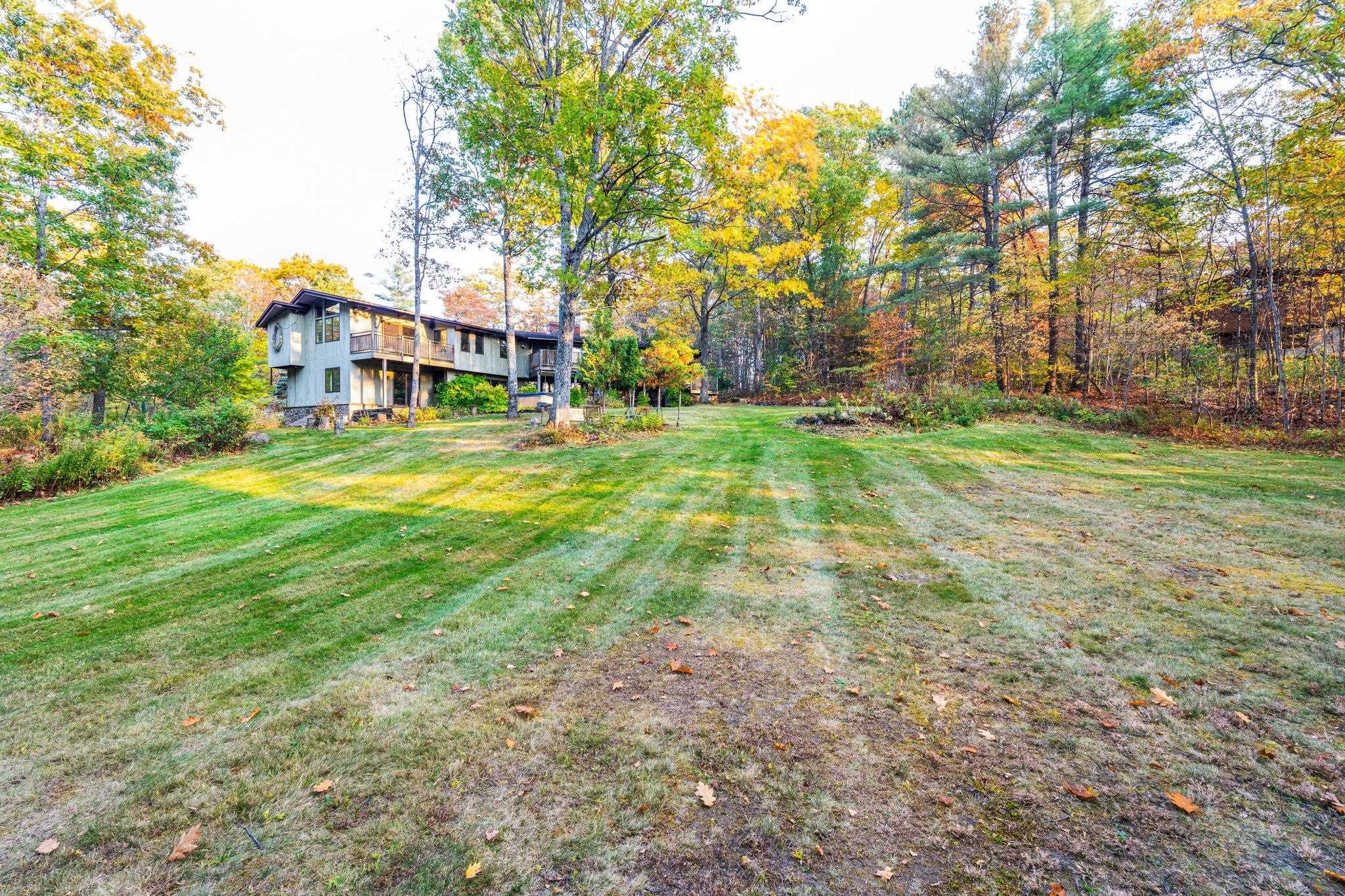 Hanover, New Hampshire 03755, United States, 4 Bedrooms Bedrooms, ,4 BathroomsBathrooms,Residential,Active,133488