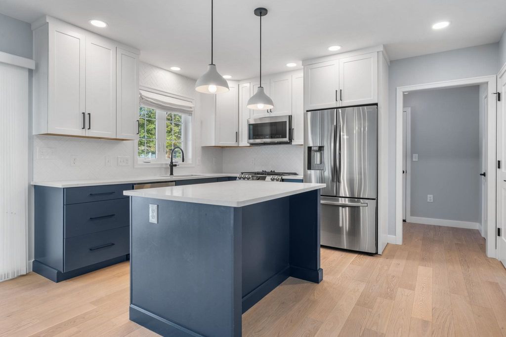 Photo of 3 Paddington Place, Nashua, NH 03064 (MLS # 5073413)