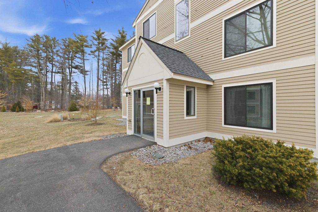 Photo of 19 Saco Street #42, Conway, NH 03813 (MLS # 5080238)