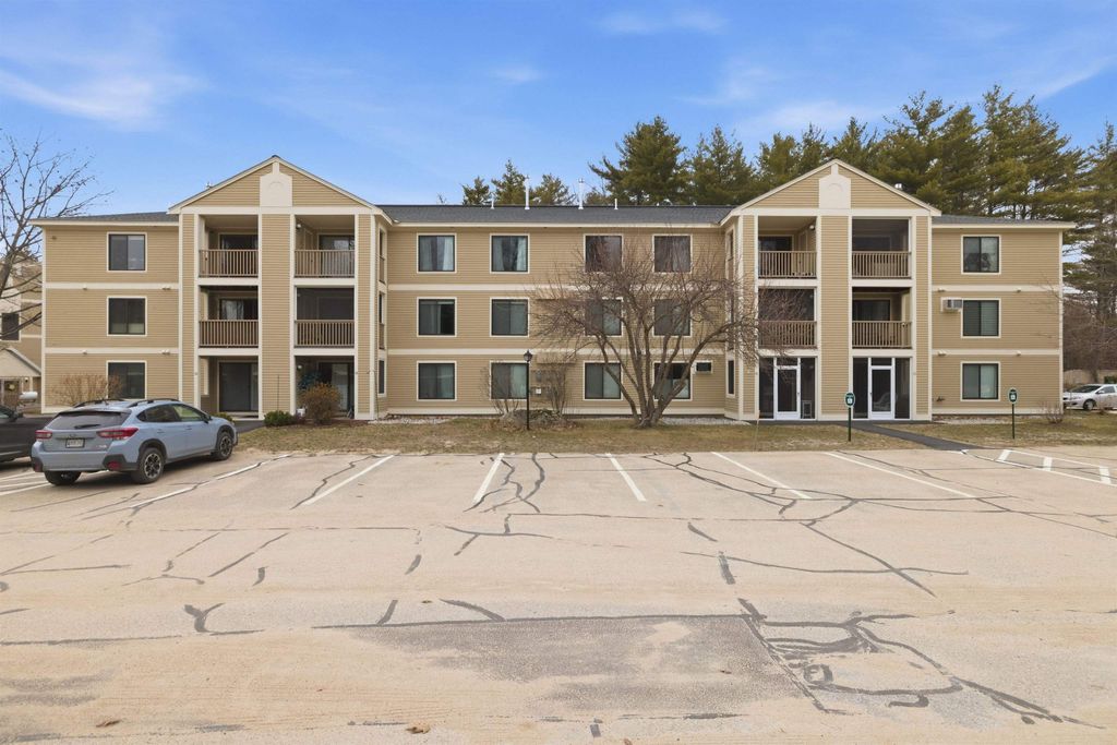 Photo of 19 Saco Street #42, Conway, NH 03813 (MLS # 5080238)