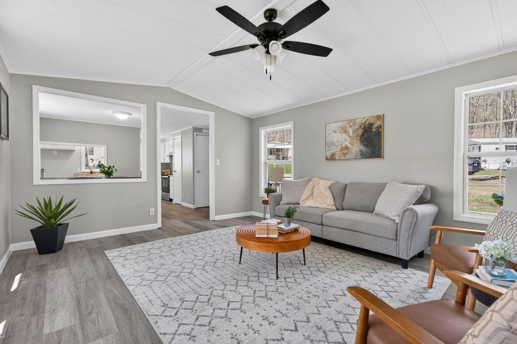 Photo of 41 Monroe Avenue, Allenstown, NH 03275 (MLS # 5086078)