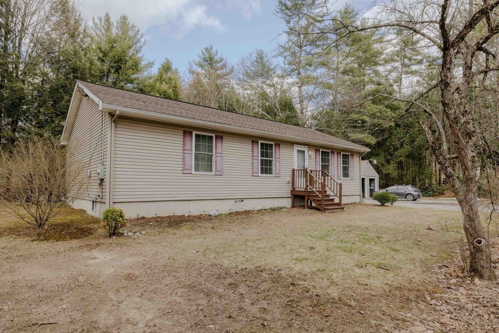 Photo of 12 Pudding Hill Road, Winchester, NH 03470 (MLS # 5082878)