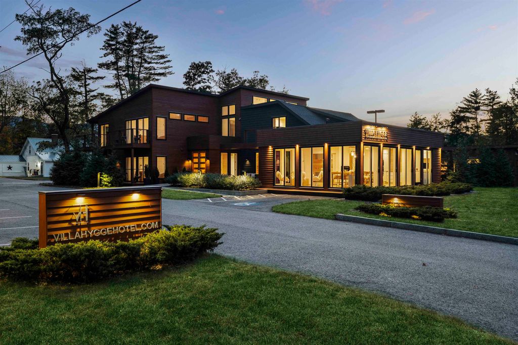 Photo of 2906 White Mountain Highway, Conway, NH 03860 (MLS # 5066855)