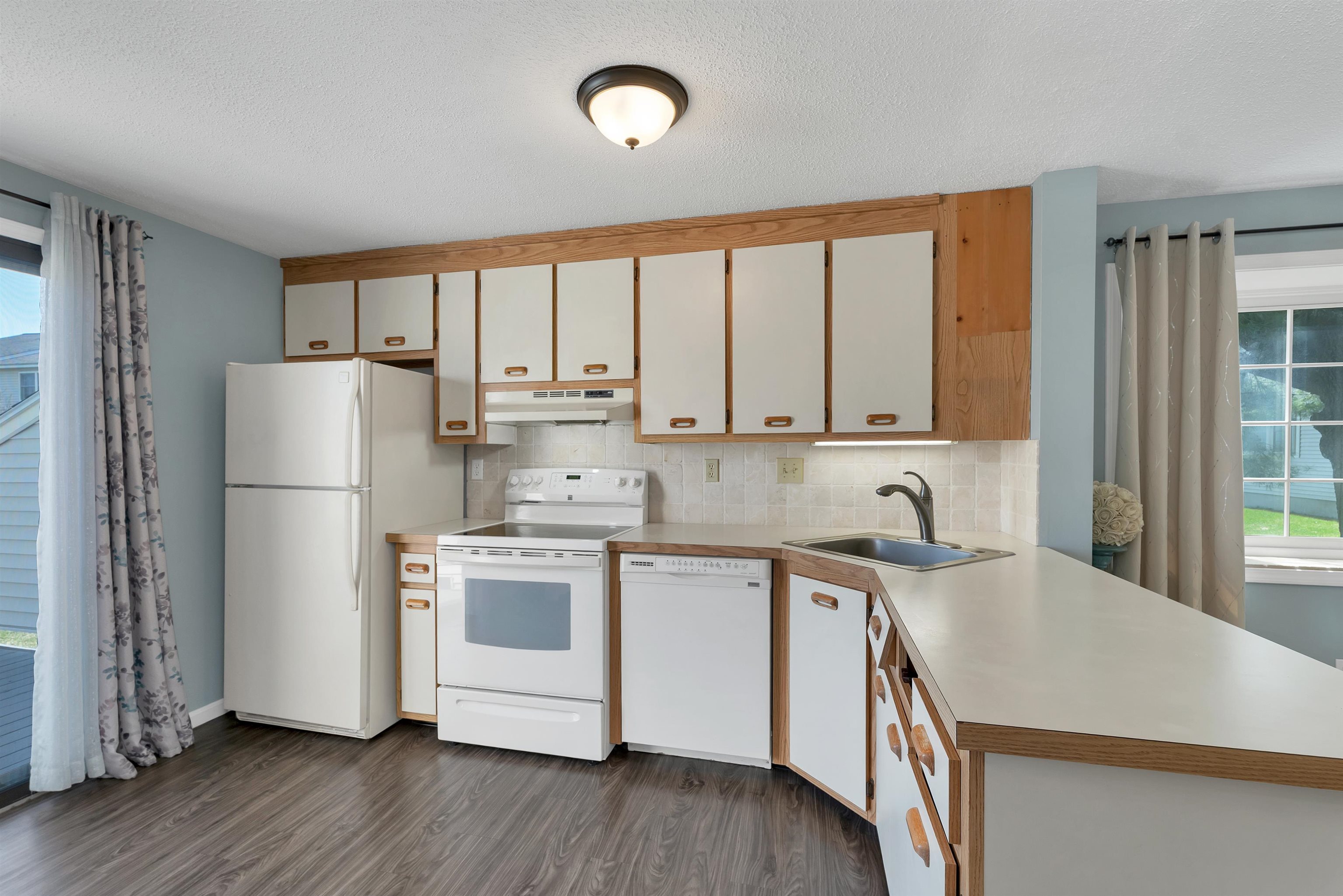 631 Fox Hollow Drive