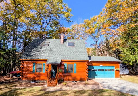 Photo of 247 Valley Road, Haverhill, NH 03785 (MLS # 5066283)