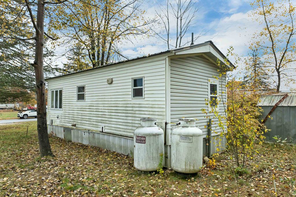 Photo of 6 Murray Lane, Northwood, NH 03261 (MLS # 5067057)