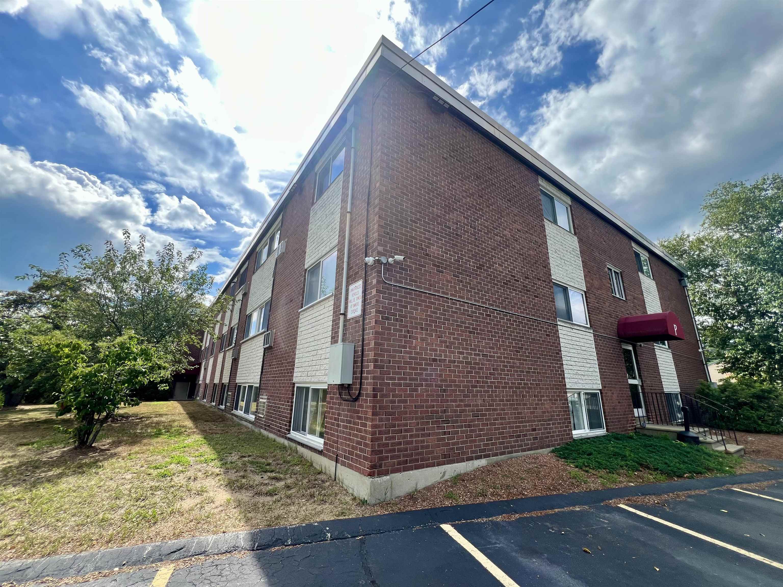 128 Loudon Road 7F
