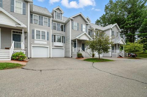 Photo of 19 Georgetown Drive #19, Nashua, NH 03062 (MLS # 5058347)