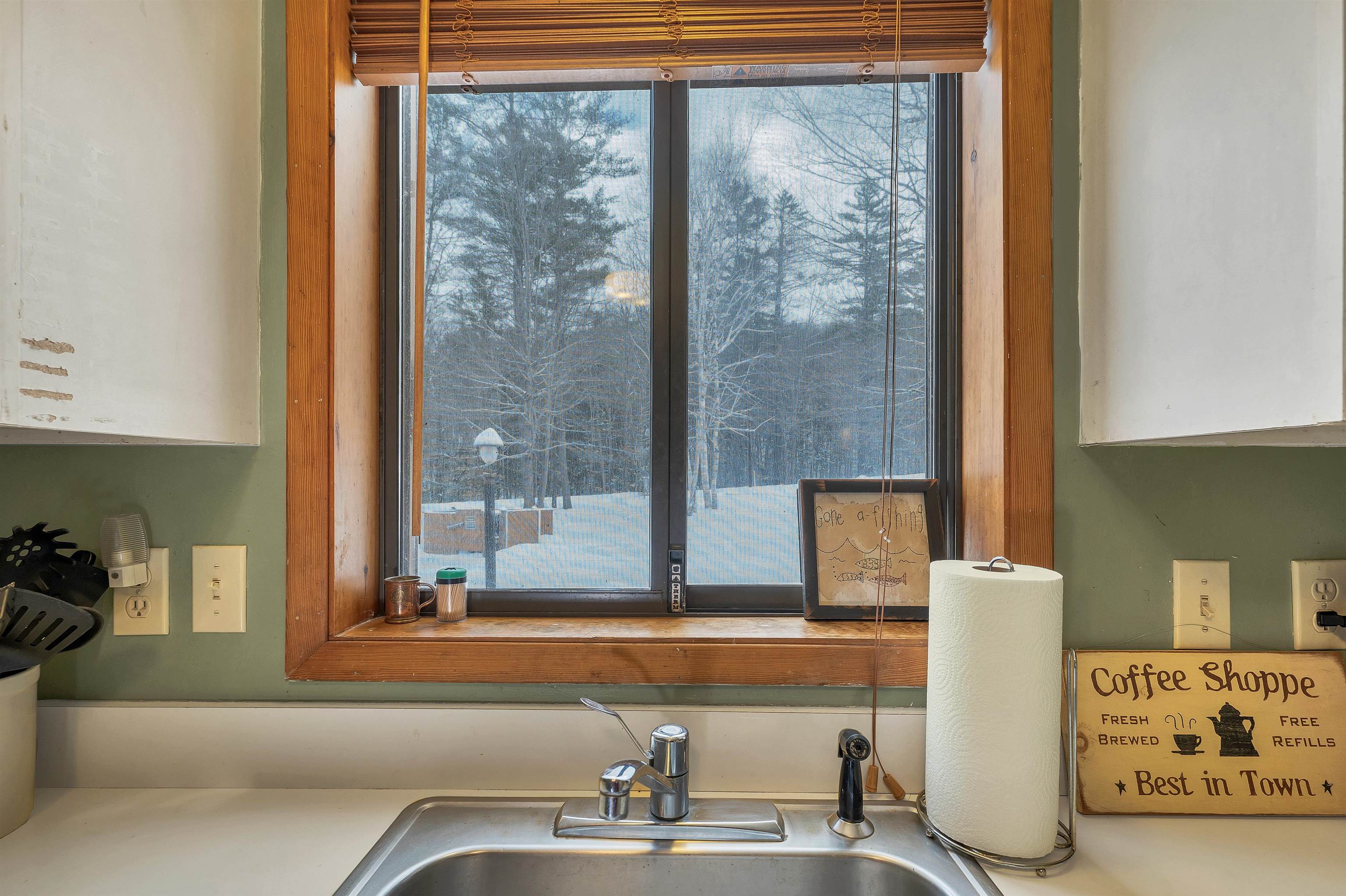 12 Streamside Road 9