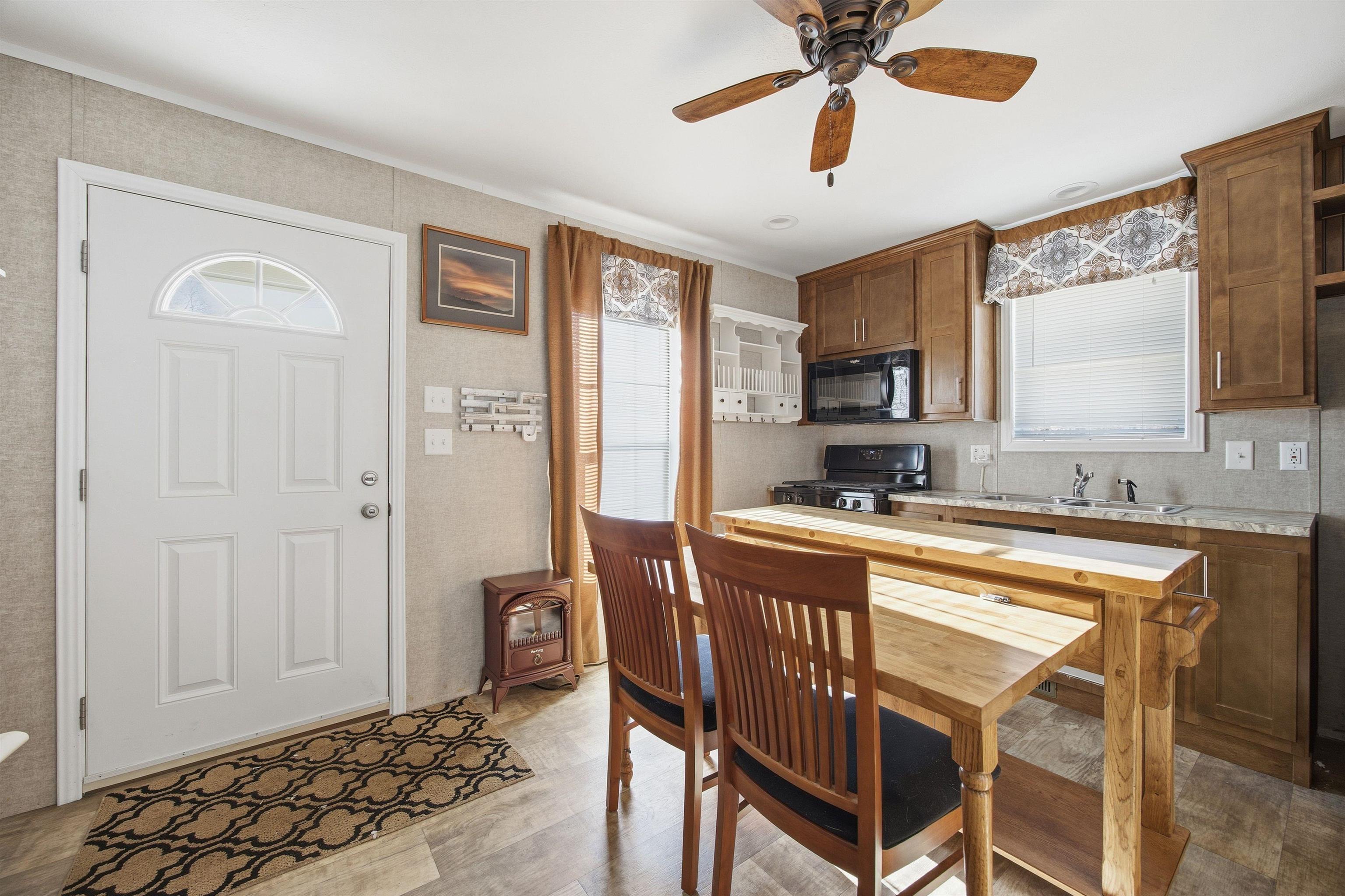 190 Manchester Street 23