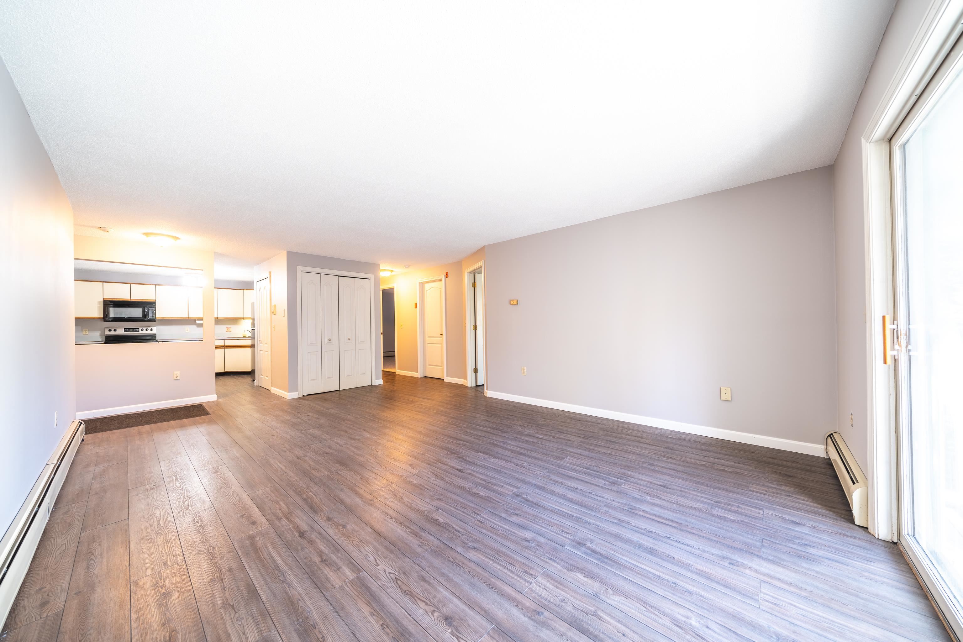 Merrimack, New Hampshire 03054, United States, 2 Bedrooms Bedrooms, ,1 BathroomBathrooms,Residential,Active,250034