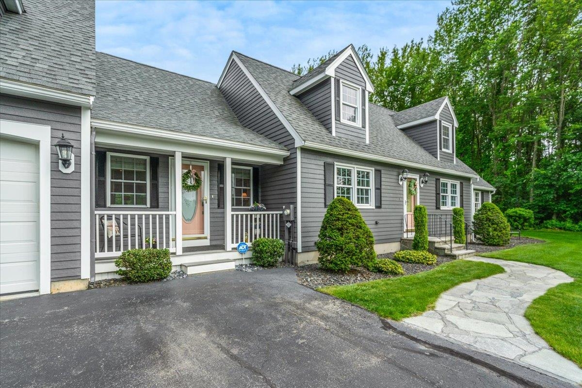 14 Nathaniel Drive