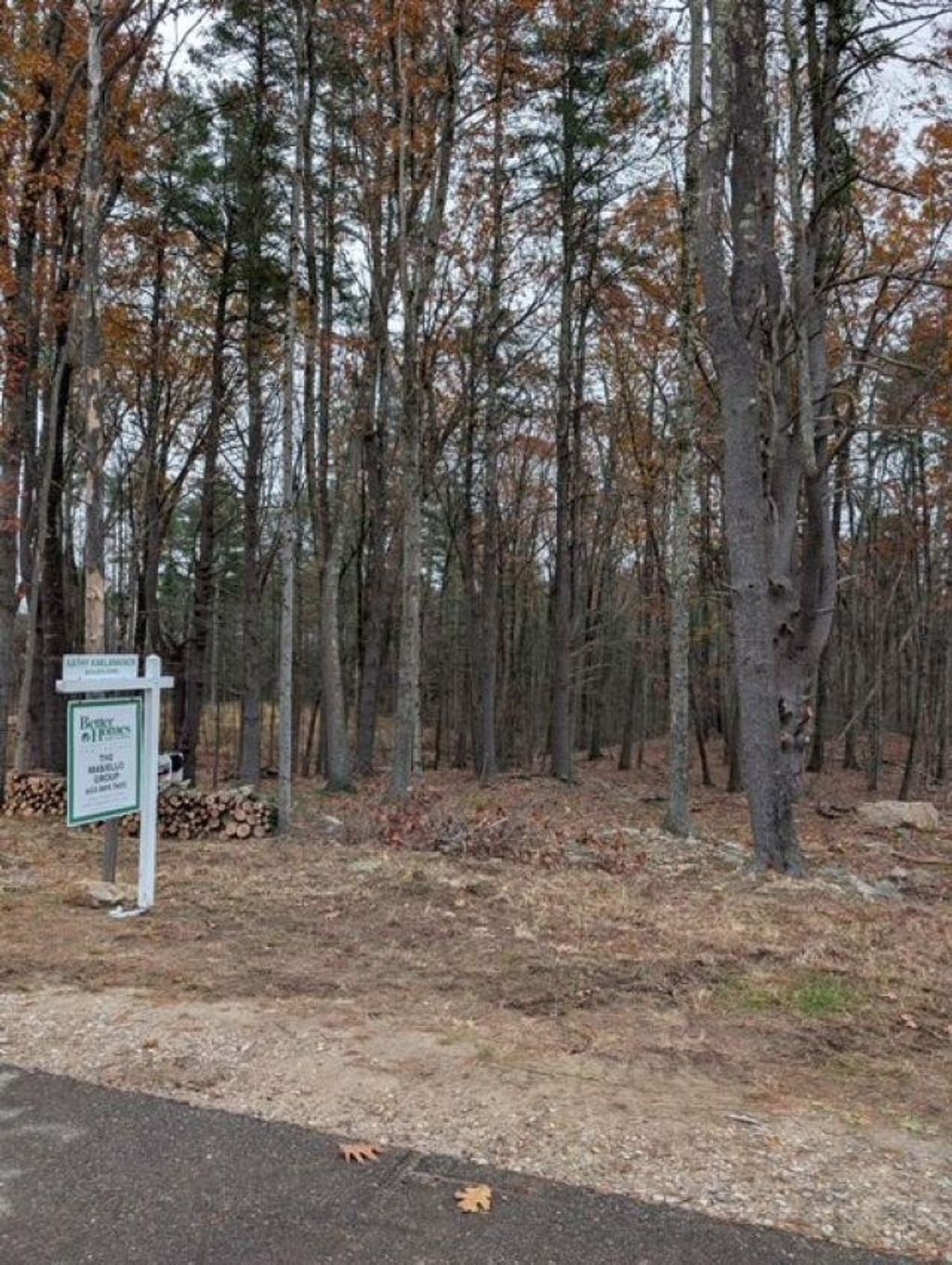 Photo of 449 Olympus Way #Map 14 Lot 44-9, Bedford, NH 03110 (MLS # 5082851)
