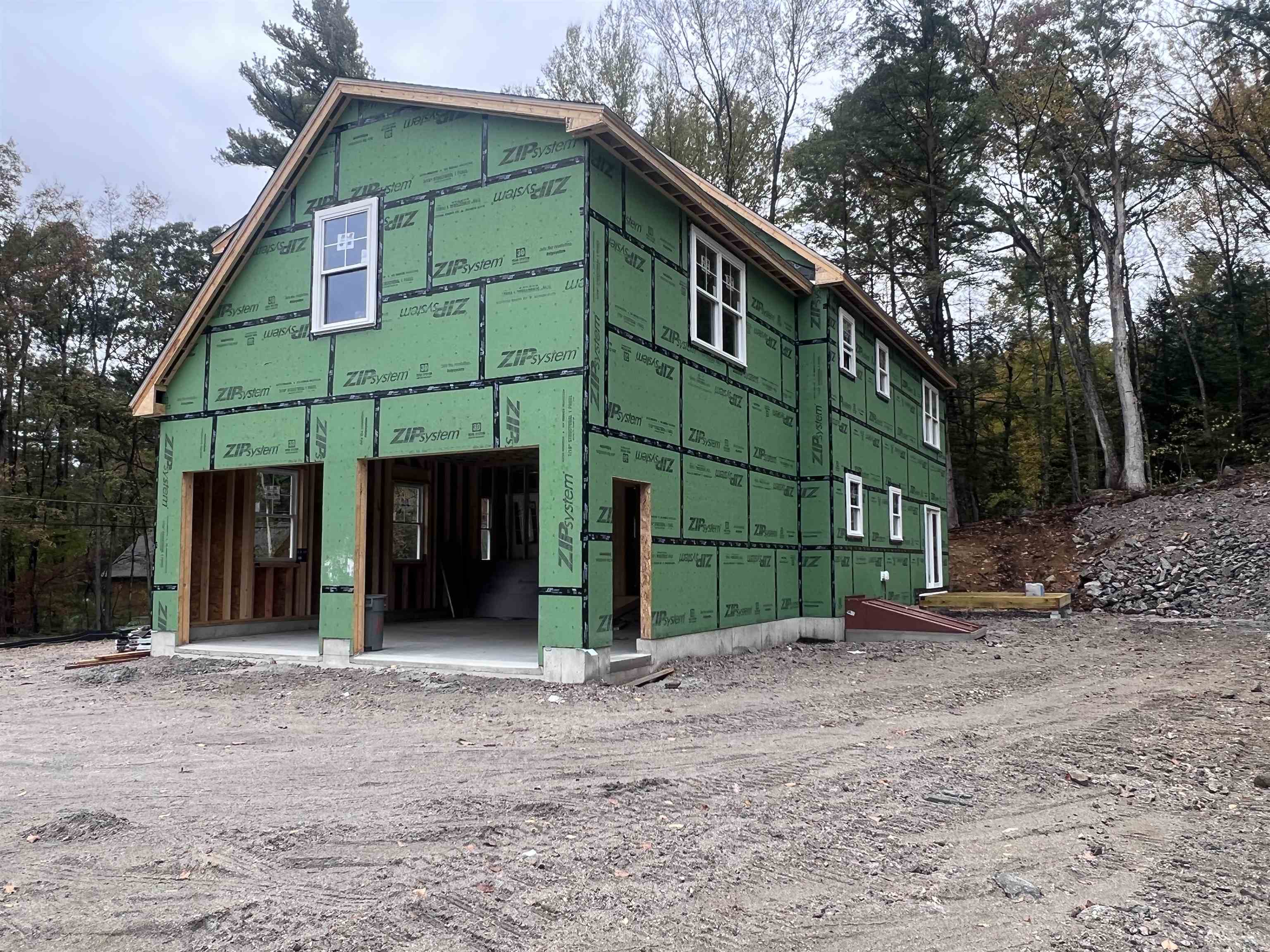 105 Seaverns Bridge Road