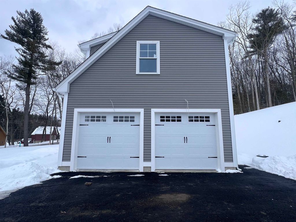 Photo of 105 Seaverns Bridge Road, Merrimack, NH 03054 (MLS # 5066207)