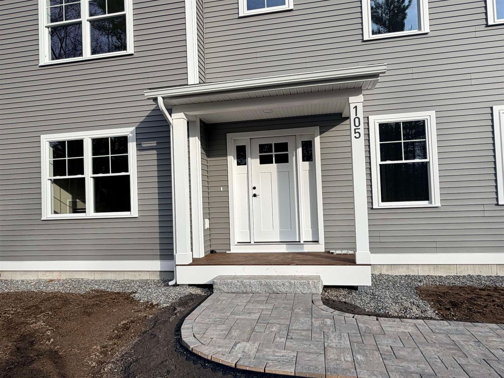 Photo of 105 Seaverns Bridge Road, Merrimack, NH 03054 (MLS # 5066207)