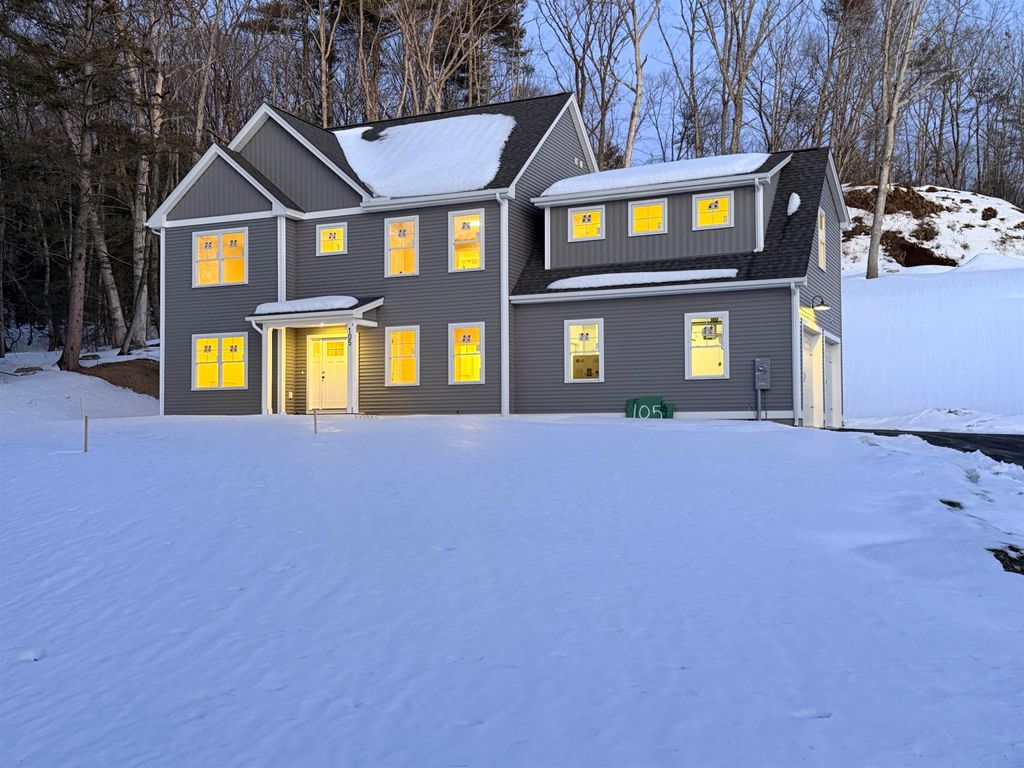 Photo of 105 Seaverns Bridge Road, Merrimack, NH 03054 (MLS # 5066207)