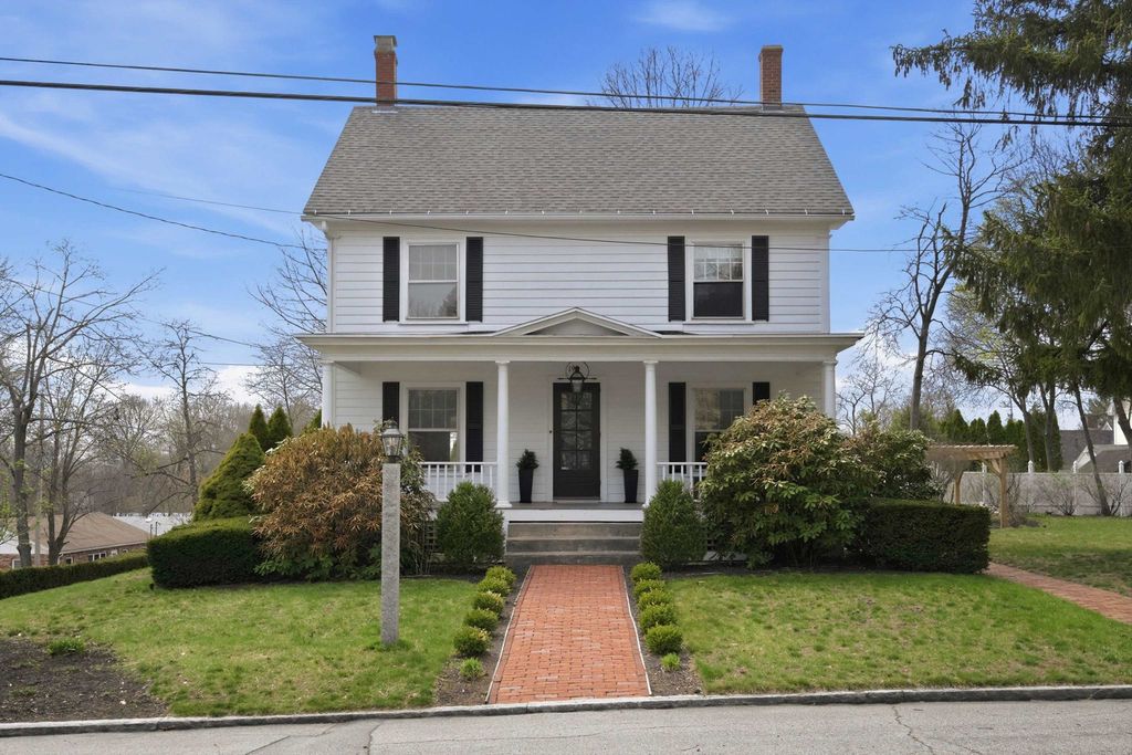 Photo of 198 Linden Street, Manchester, NH 03104 (MLS # 5084023)