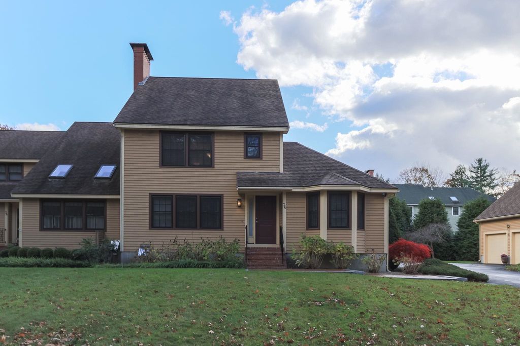 Photo of 36 Prentiss Way, Exeter, NH 03833 (MLS # 5068936)