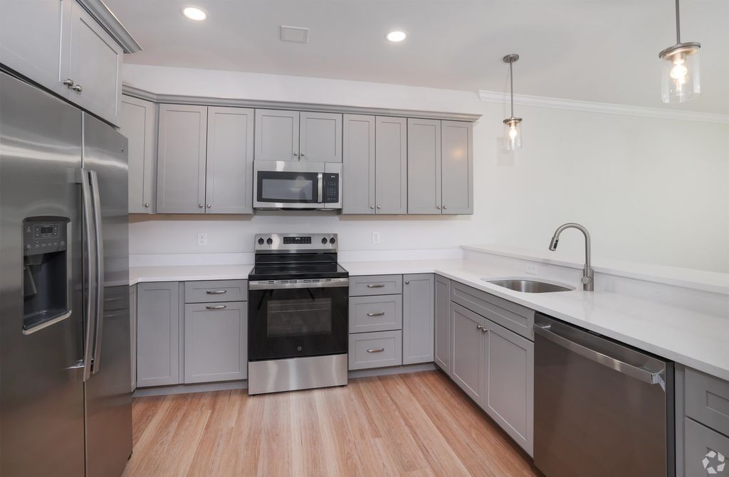 Photo of 74 Rockingham Road #207, Derry, NH 03038 (MLS # 5080720)