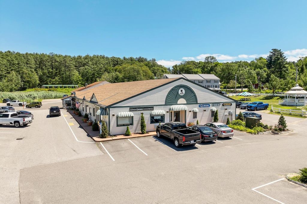 Photo of 3536 Center Street, Wolfeboro, NH 03894 (MLS # 5024689)