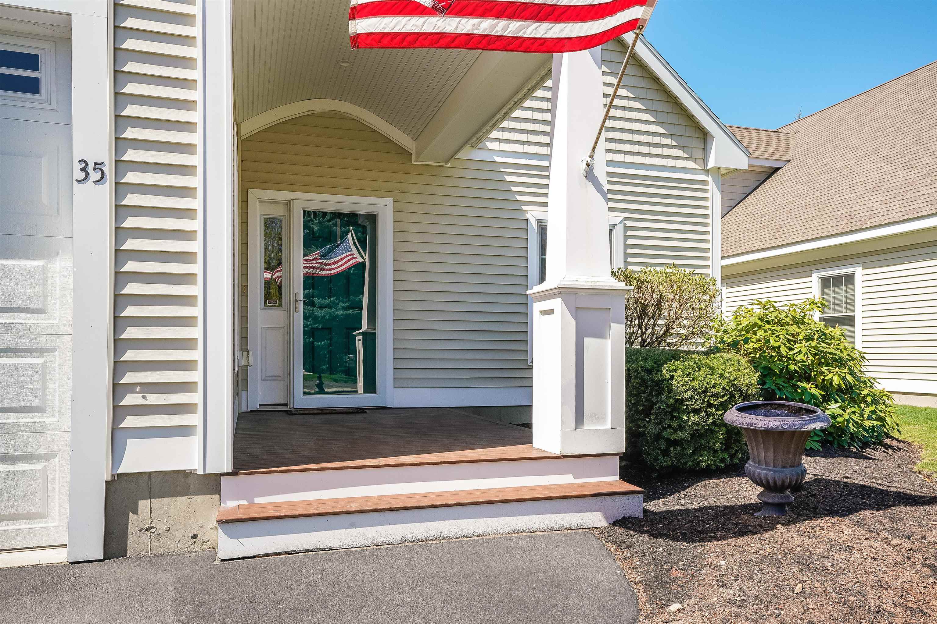 35 Metea Lane