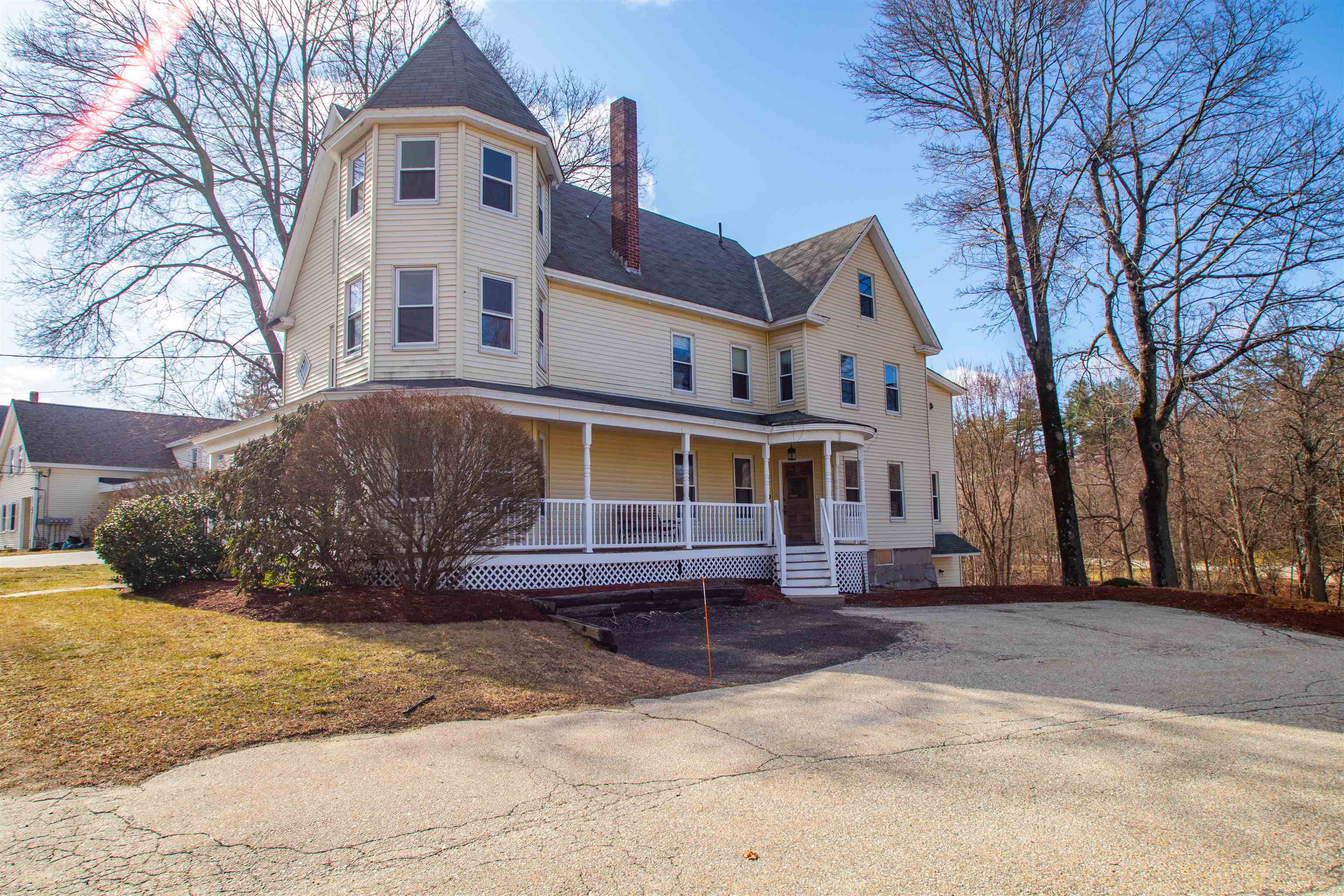 339 Nashua Street