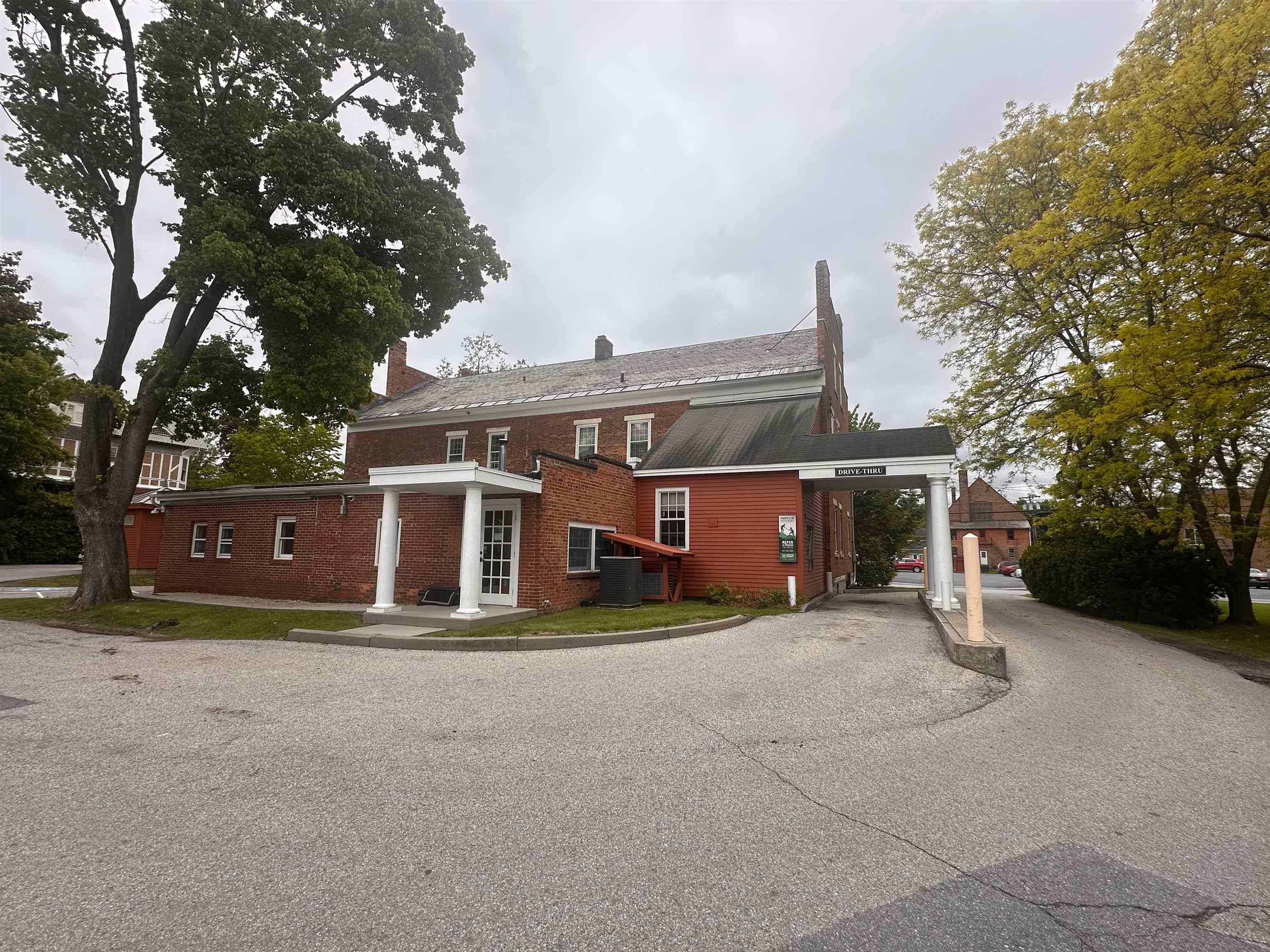 206 Pleasant Street