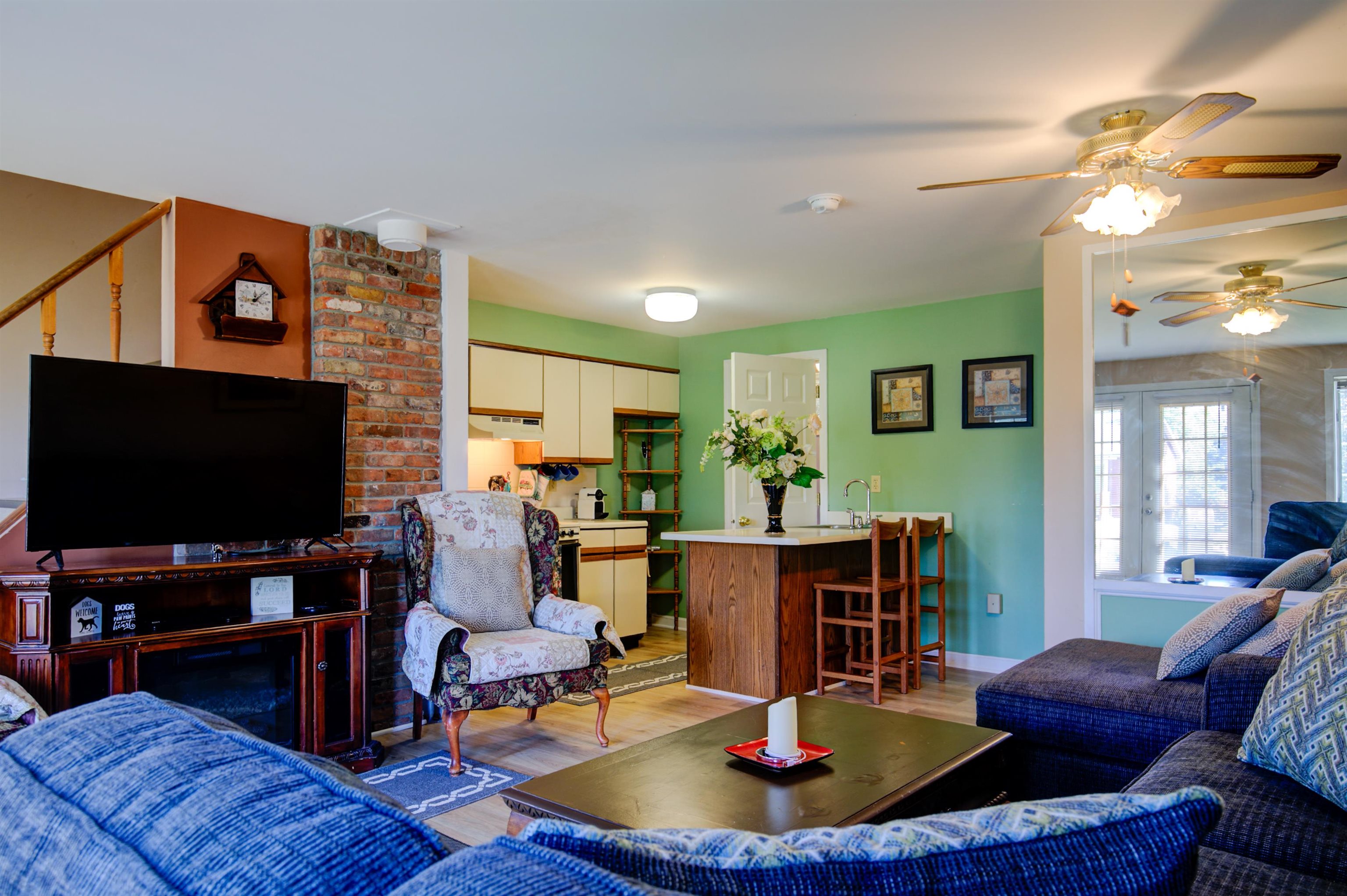 98 Washington Road 23