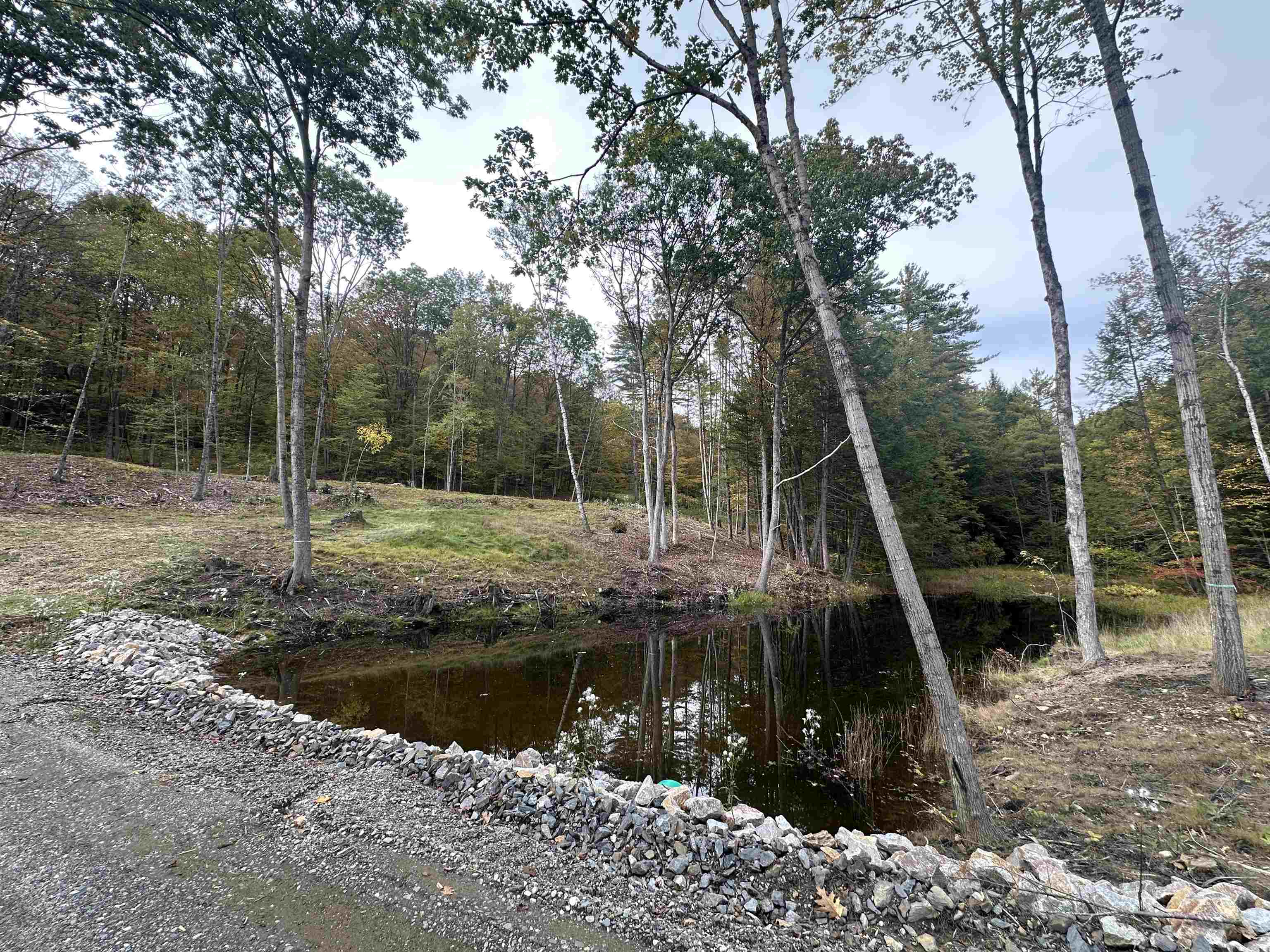 932 Middle Road