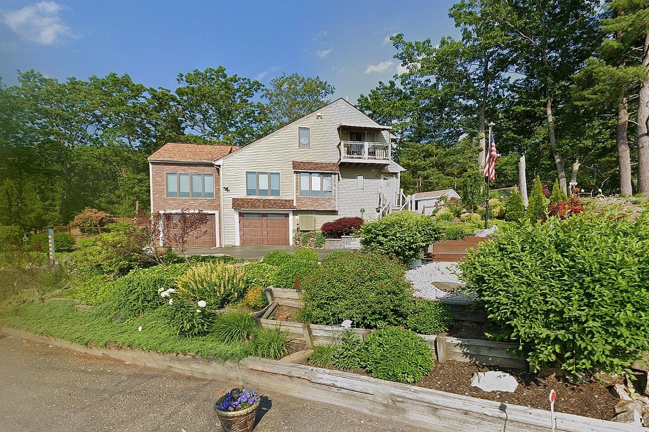 1 Grandview Avenue