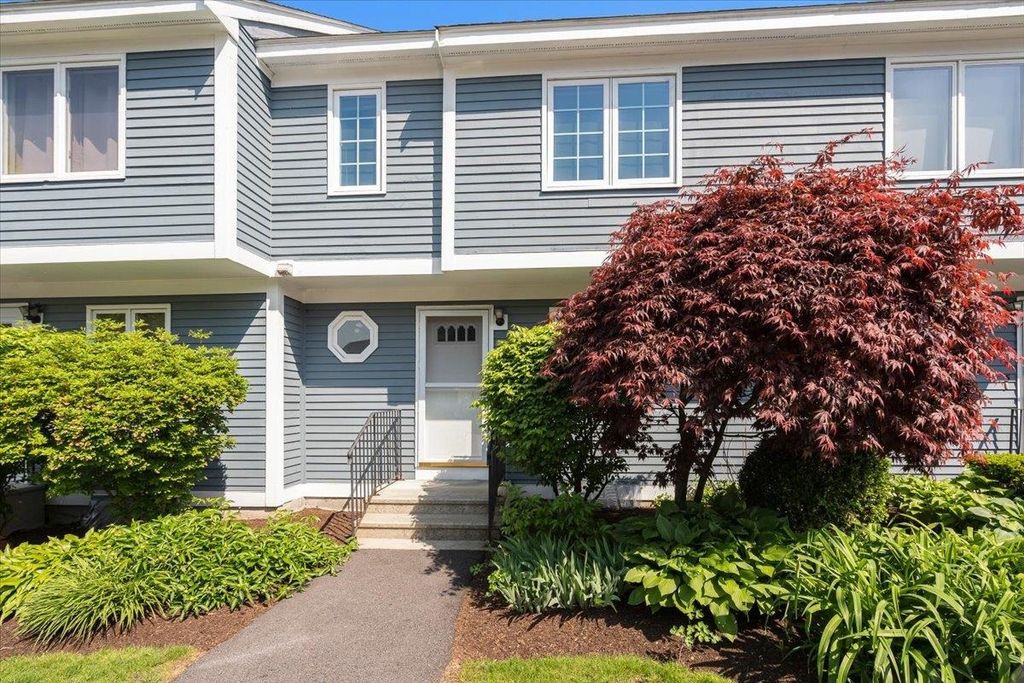 Photo of 7 Swift Lane, Merrimack, NH 03054 (MLS # 5084081)