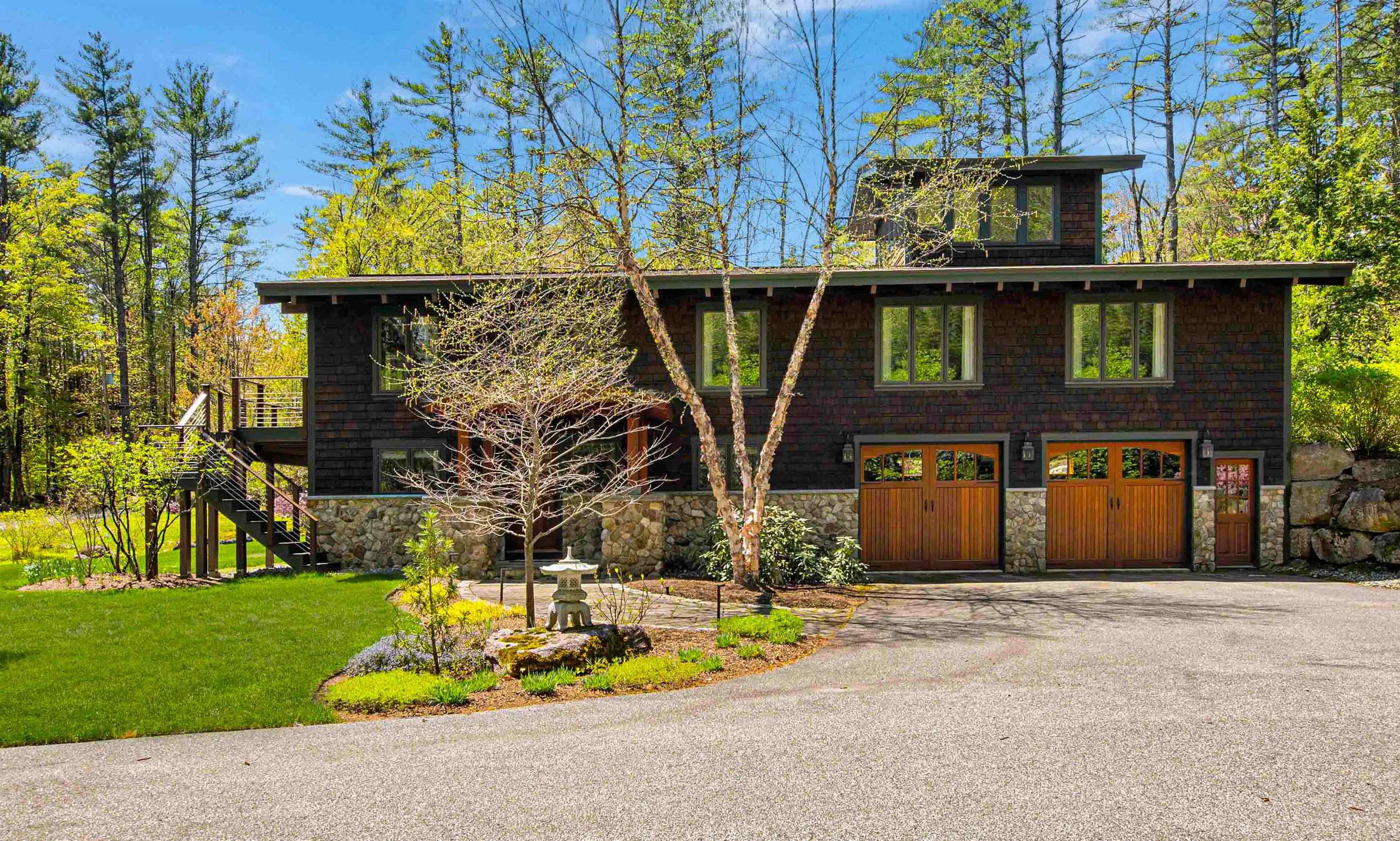 87 Deerpath Road