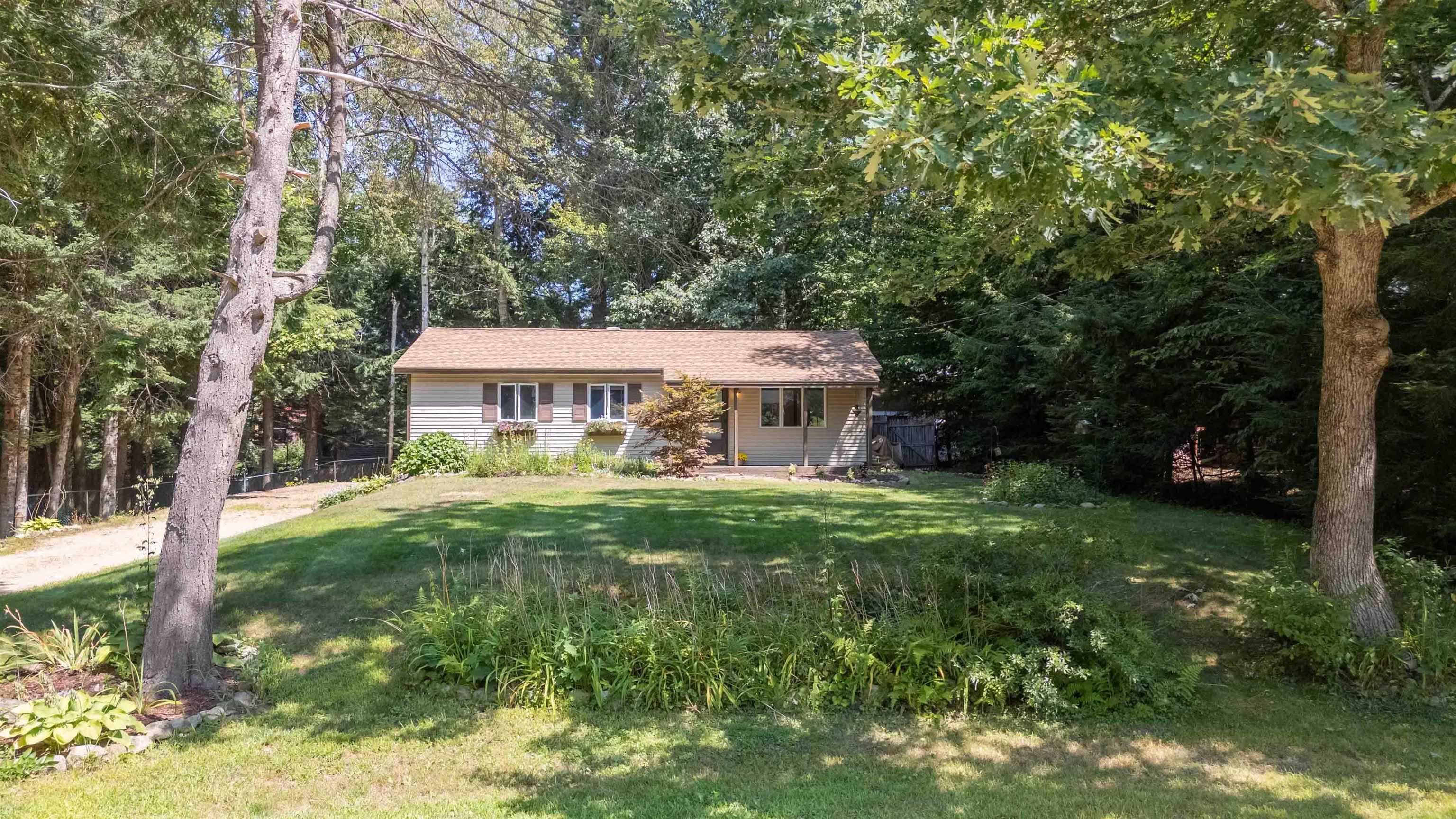 54 New London Drive