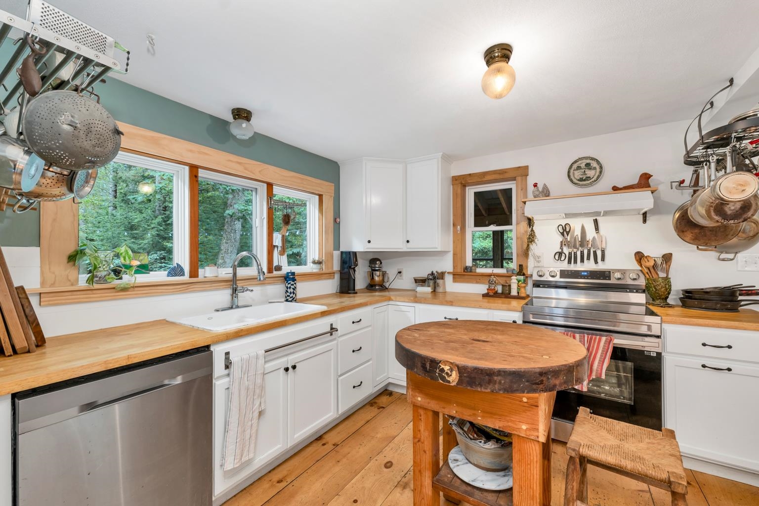 58 Lily Pond Road