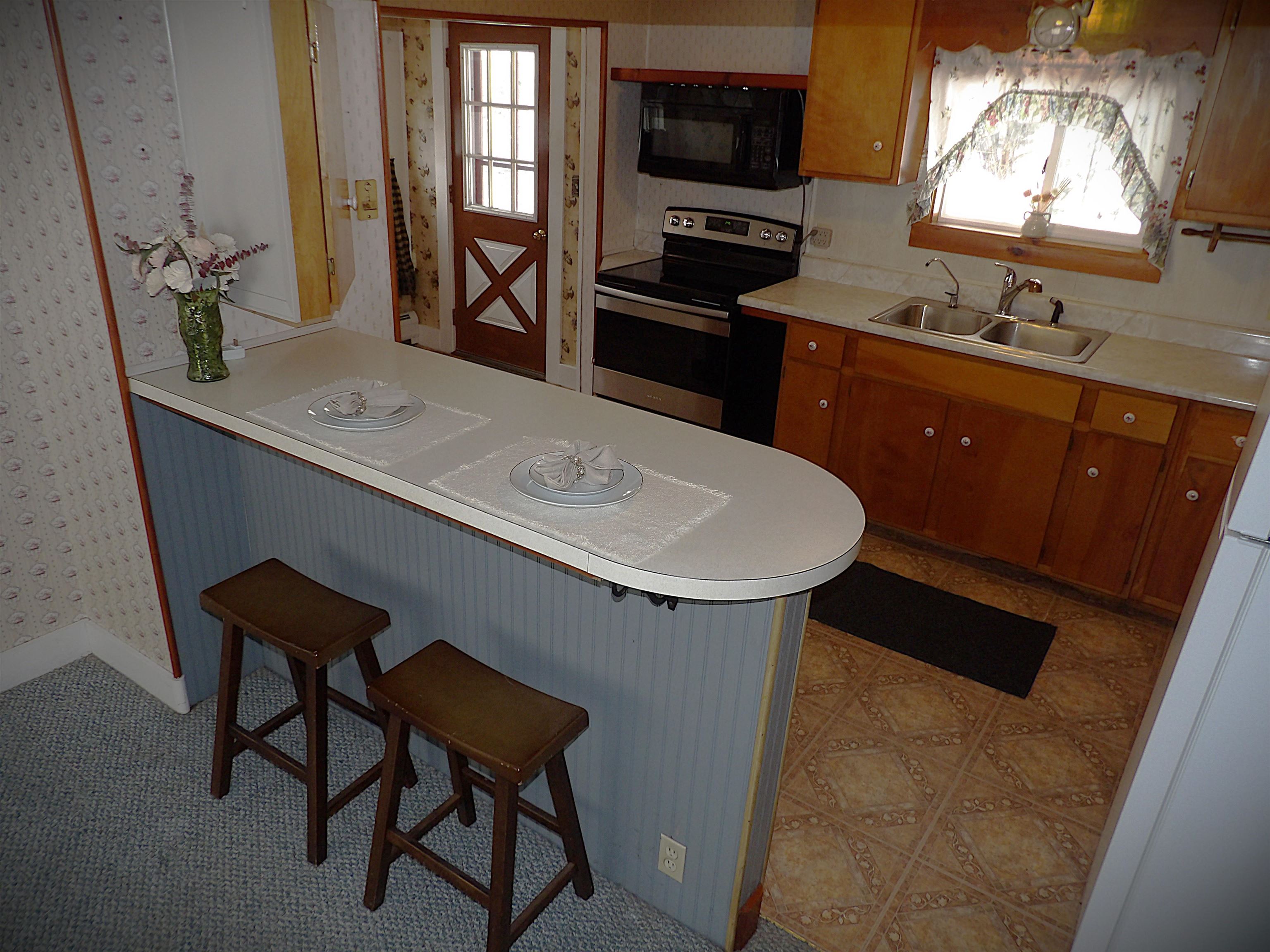 Williamstown, Vermont 05679, United States, 3 Bedrooms Bedrooms, ,2 BathroomsBathrooms,Residential,Pending,82340