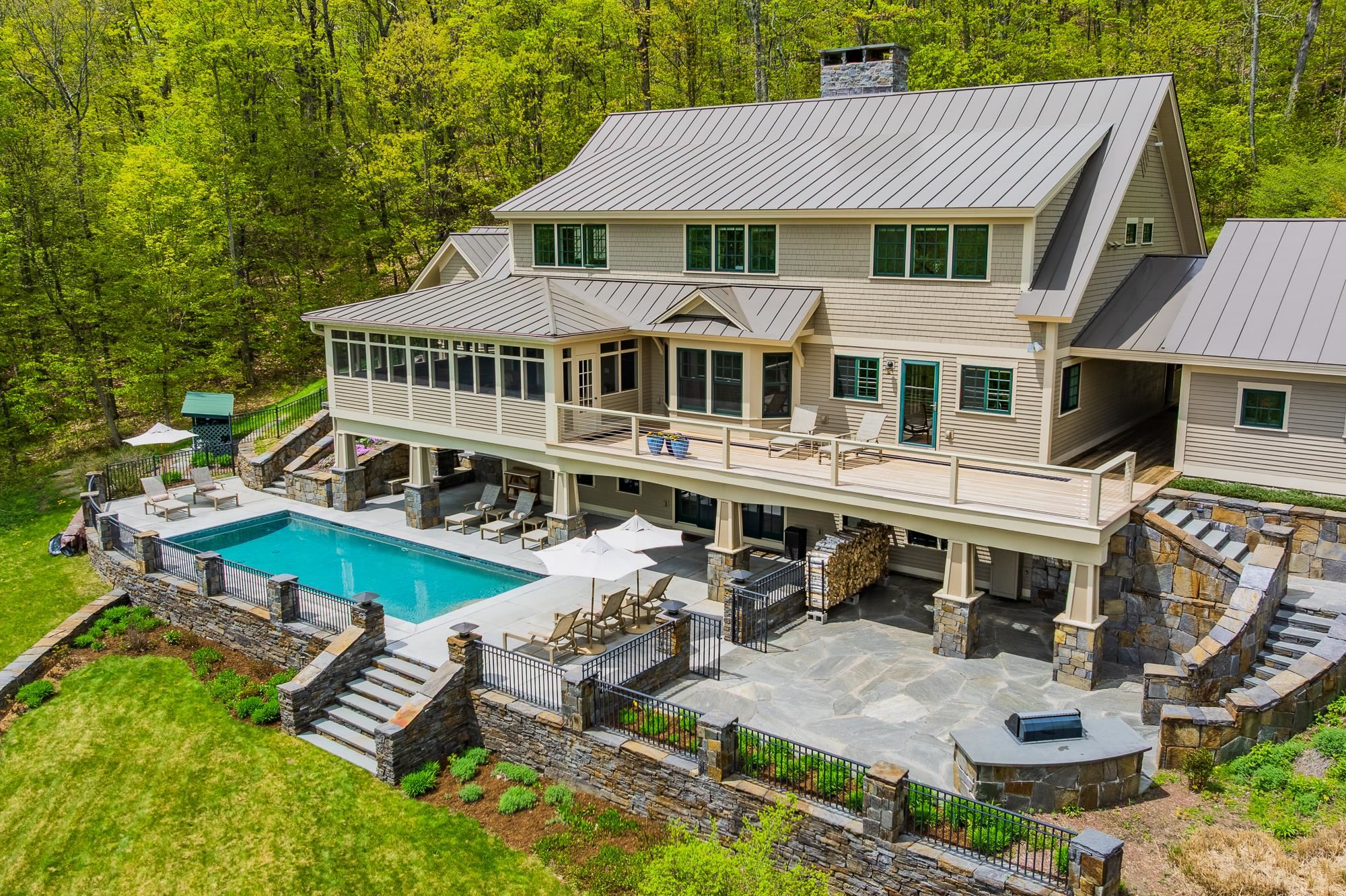 165 Bennington Lane