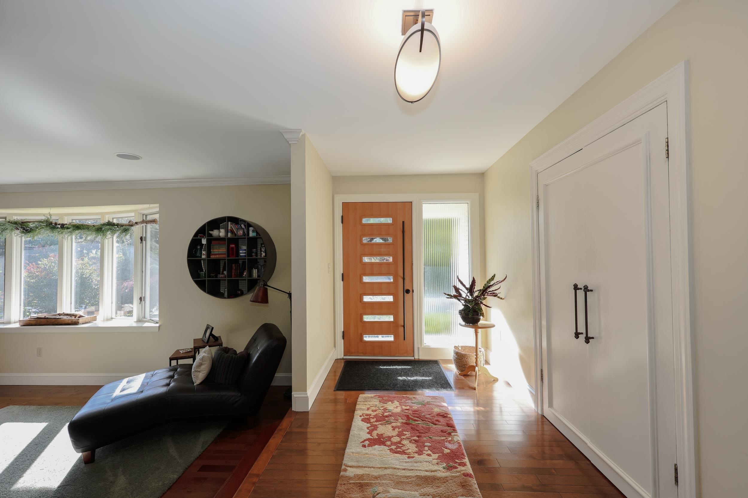 2605 Elm Street