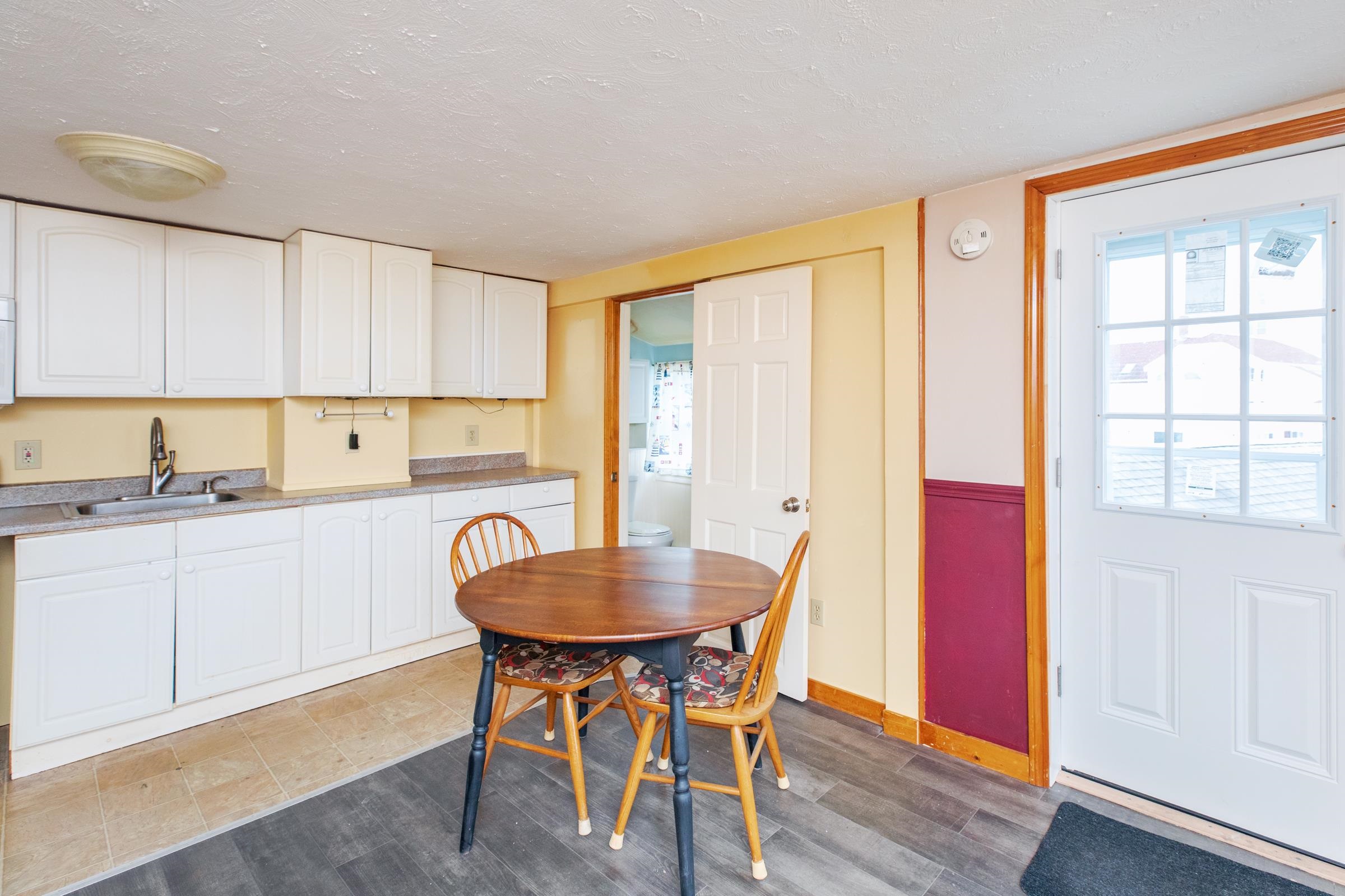 359 Ocean Boulevard 24