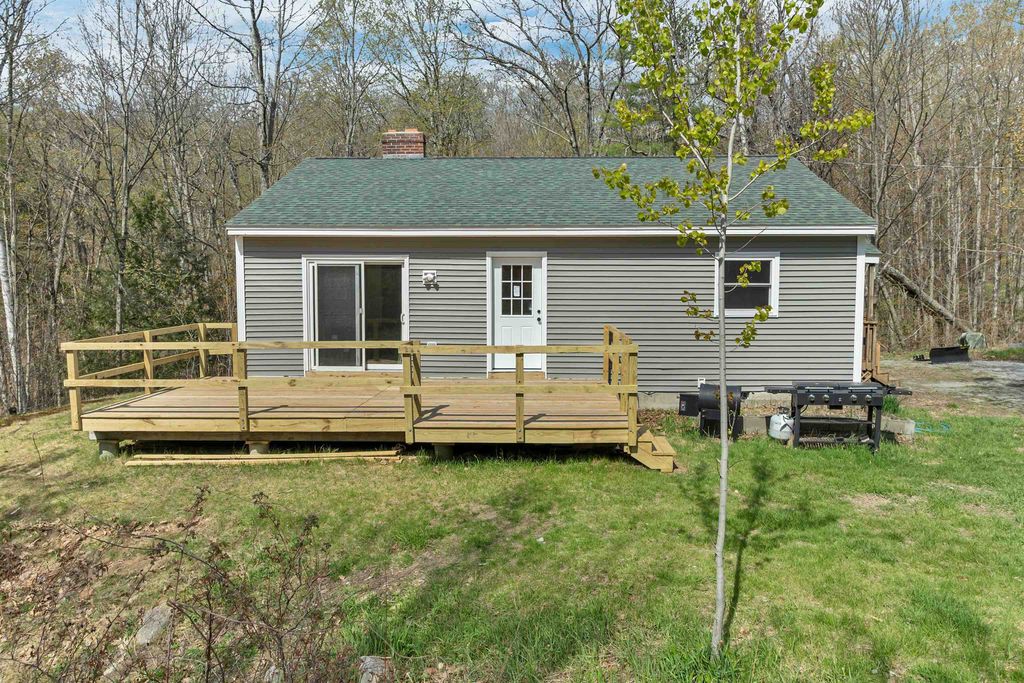 Photo of 205 Baker Hill Road, Sutton, NH 03221 (MLS # 5087564)