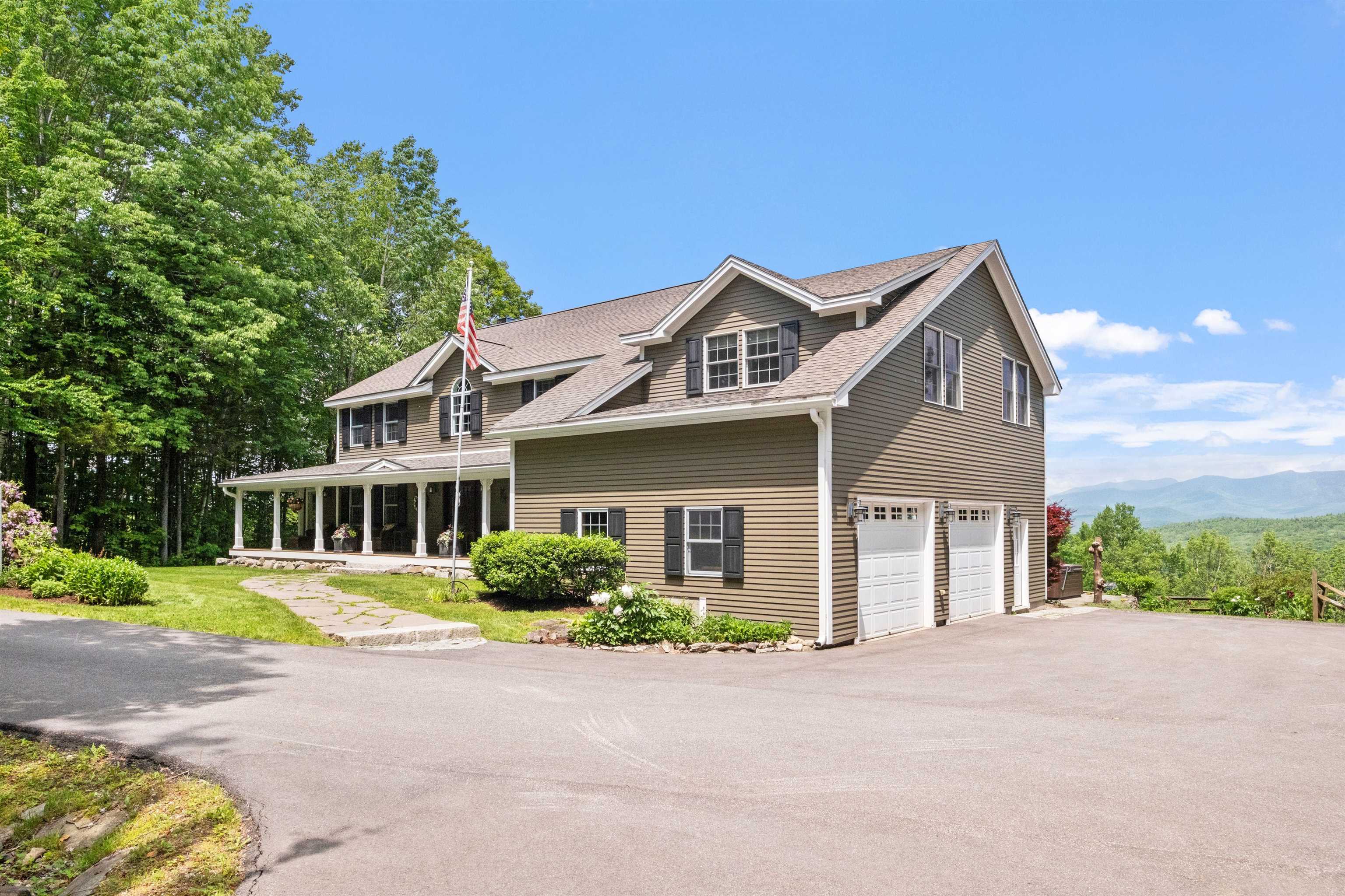 15 Glade Circle